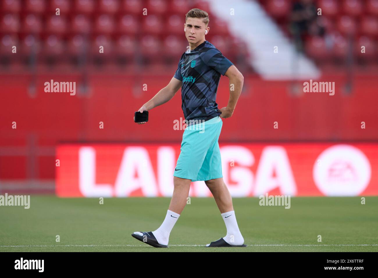 Almeria, Spanien. Mai 2024. ALMERIA, SPANIEN – 16. MAI: Fermin Lopez Mittelfeldspieler des FC Barcelona blickt am 16. Mai 2024 im Power Horse Stadium in Almeria, Spanien auf das LaLiga EA Sports Spiel zwischen UD Almeria und FC Barcelona zurück. (Foto von Francisco Macia/Photo Players Images) Credit: Magara Press SL/Alamy Live News Stockfoto