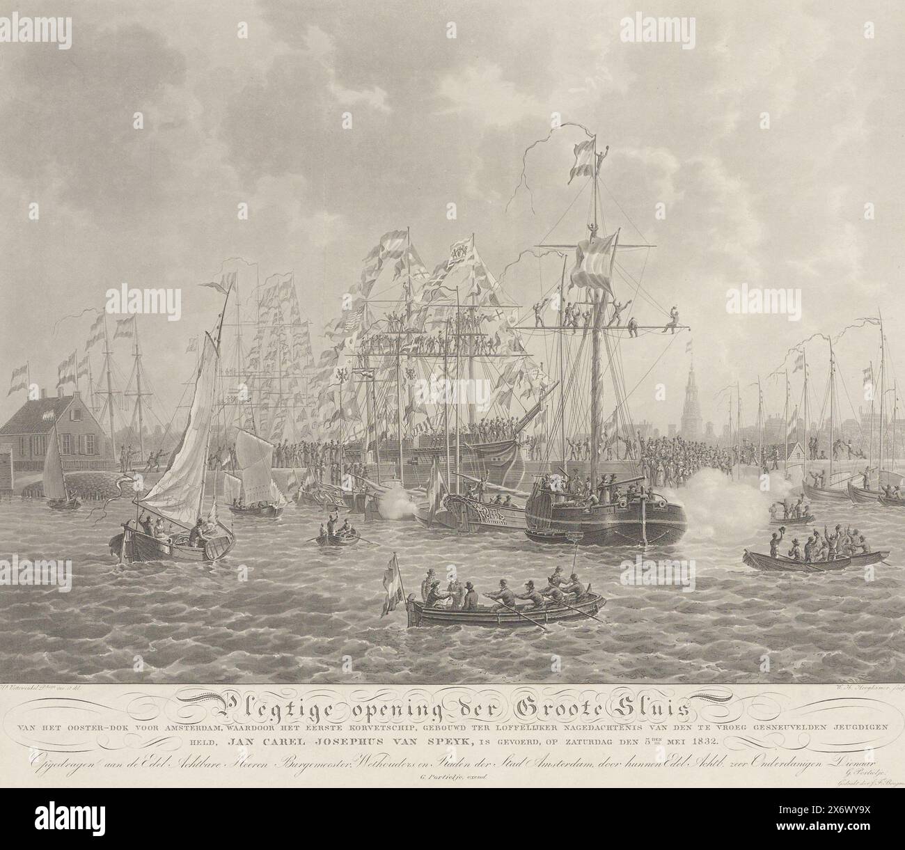 Feierliche Eröffnung der Großen Schleuse des östlichen Docks nach Amsterdam, durch die das erste Korvettenschiff gebaut wurde, in ehrenvoller Erinnerung an den jungen Helden Jan Carel Josephus van Speyk, wer zu früh starb, wurde am Samstag, den 5. Mai 1832 (Titel auf Objekt), am 5. Mai 1832 durch die fahnengeschmückte Korvette Van Speijk, die Schleusen Oosterdok öffnete. Im Hintergrund die Montelbaanstoren. Mehrere kleinere Boote sind auf dem Wasser, ein Kanonenboot feuert einen Ehrenschuss ab. Siehe auch den Anhänger., Druck, Druckerei: Willem Hendrik Hoogkamer, (auf dem Objekt erwähnt), nach Zeichnung von: Hendrik Stockfoto