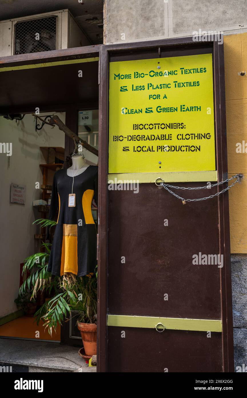 Biocottoniers, biologisch abbaubare Kleidung und lokale Produktion, Madrid Stockfoto