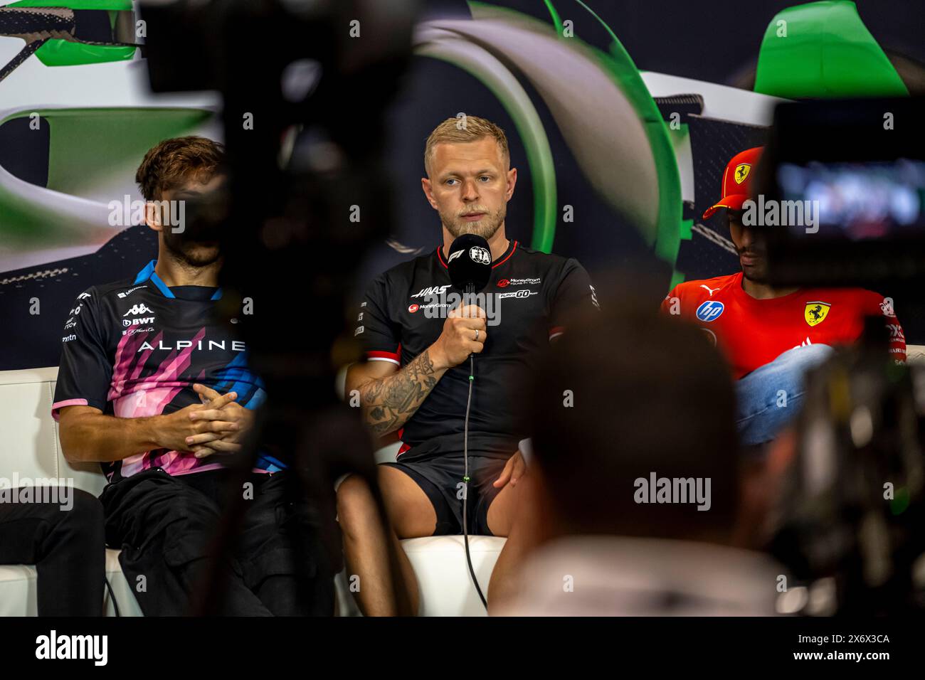 Imola, Italien, 16. Mai, Kevin Magnussen, aus Dänemark, tritt für Haas F1 an. Der Aufstand, Runde 07 der Formel-1-Meisterschaft 2024. Quelle: Michael Potts/Alamy Live News Stockfoto