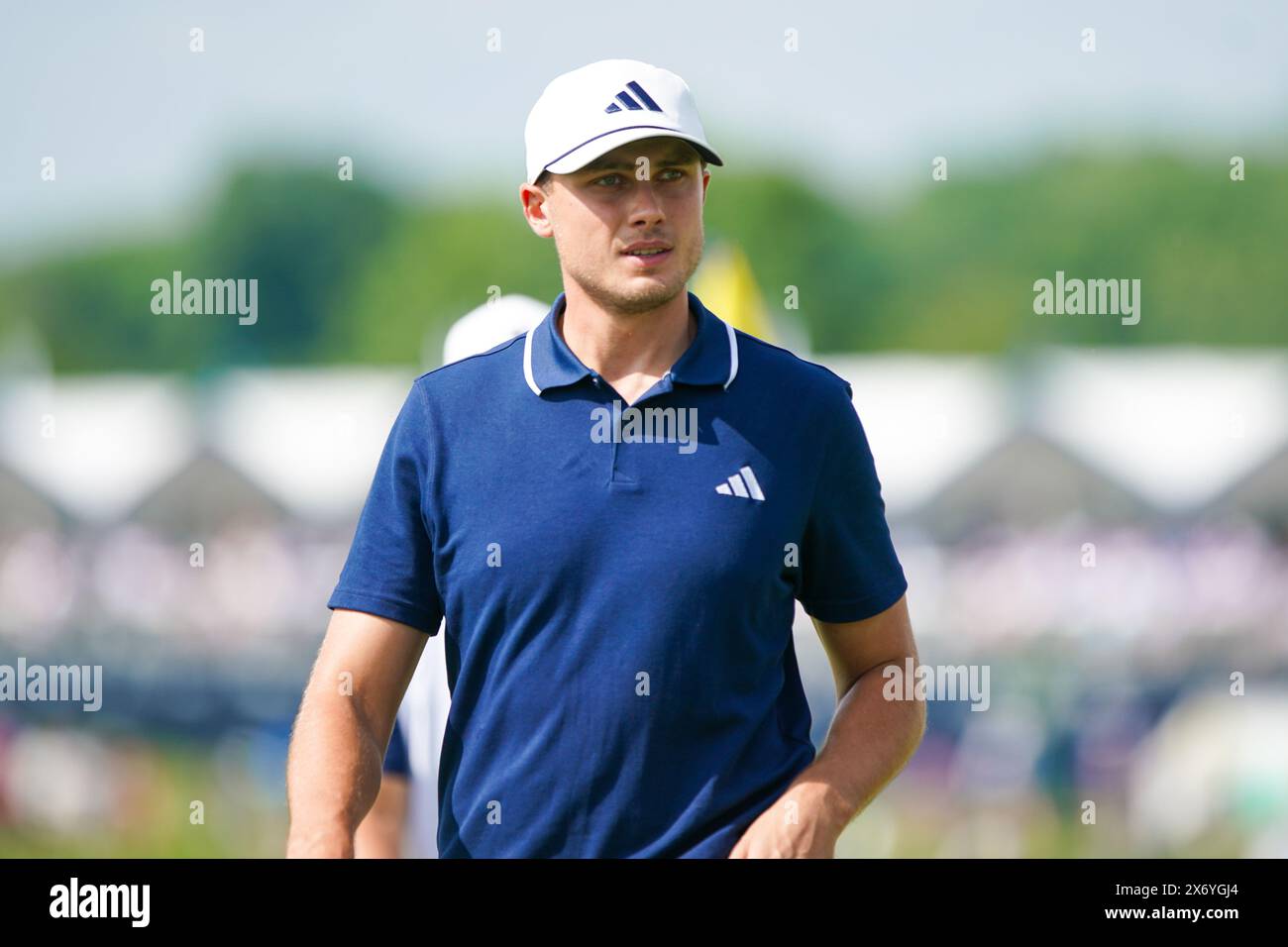 Louisville, Kentucky, USA. Mai 2024. Ludvig Aberg nähert sich dem 18. Grün während der ersten Runde der PGA Championship 2024 im Valhalla Golf Club. (Kreditbild: © Debby Wong/ZUMA Press Wire) NUR REDAKTIONELLE VERWENDUNG! Nicht für kommerzielle ZWECKE! Stockfoto