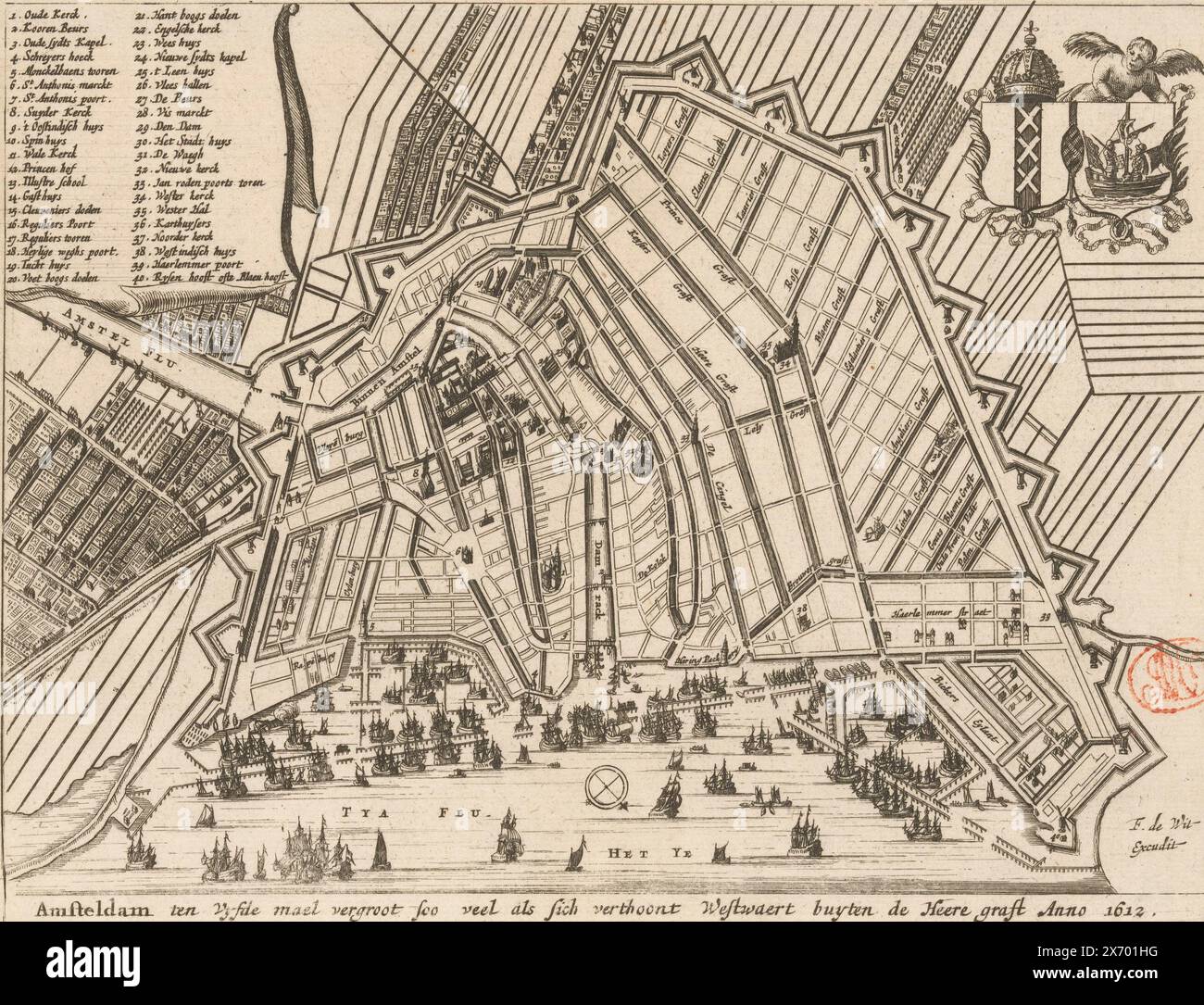 Karte von Amsterdam, 1612, Amsteldam zehn Fünftel vergrößert, wie es scheint Westwaert buyten de Heere Graft Anno 1612 (Titel auf Objekt), vier historische Karten von Amsterdam (de Wit II) (Titel der Serie), Karte von Amsterdam, wie sie nach der Erweiterung 1612 ausgesehen hätte. Mit Gebäuden aus der Vogelperspektive. Oben links eine Kartusche mit der Legende 1-40. Oben rechts das Wappen und das Siegel der Stadt. Orientierung: süd-Südwesten oben., Druck, Druckerei: Anonym, Verlag: Frederik de Wit, (auf dem Objekt erwähnt), Amsterdam, ca. 1671 - ca. 1680, Papier, Ätzen, Gravur, Höhe, 170 Stockfoto