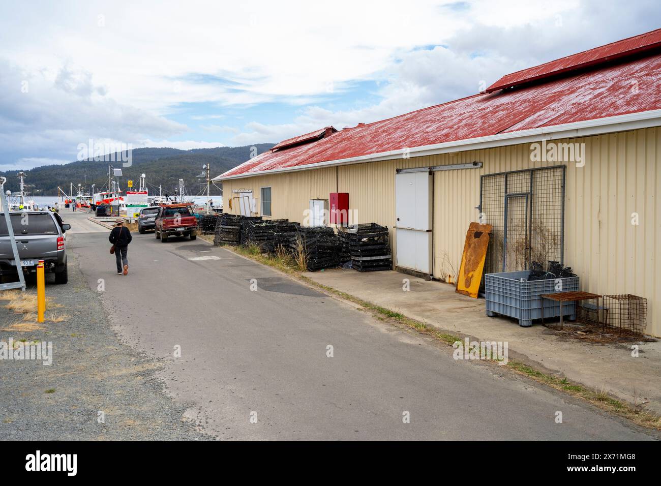 Lagerhaus und Lagerschuppen an der Dover Public Wharf, Dover, Tasmanien Stockfoto