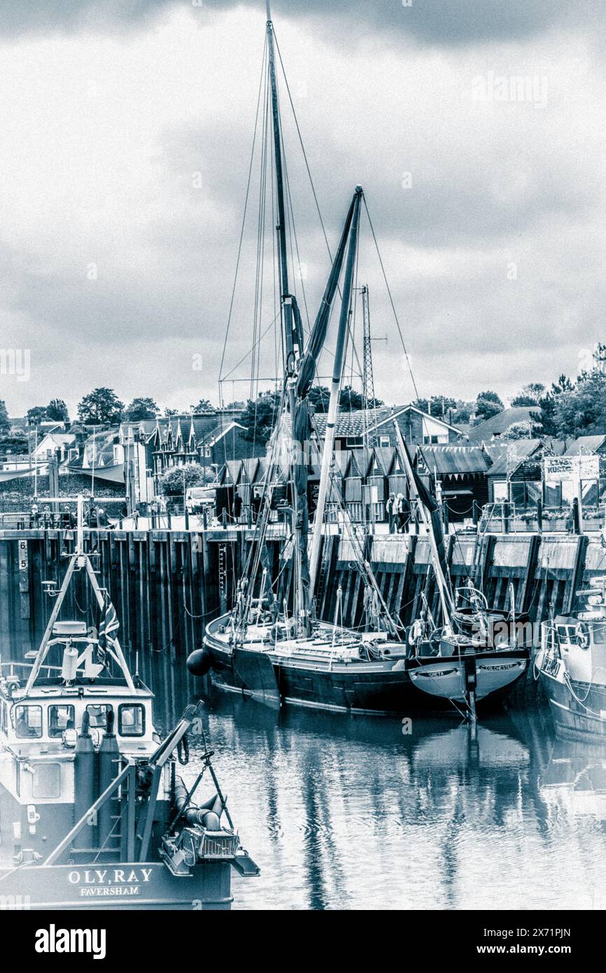 Segelkahn Greta am Dock im Hafen von whitstable Stockfoto