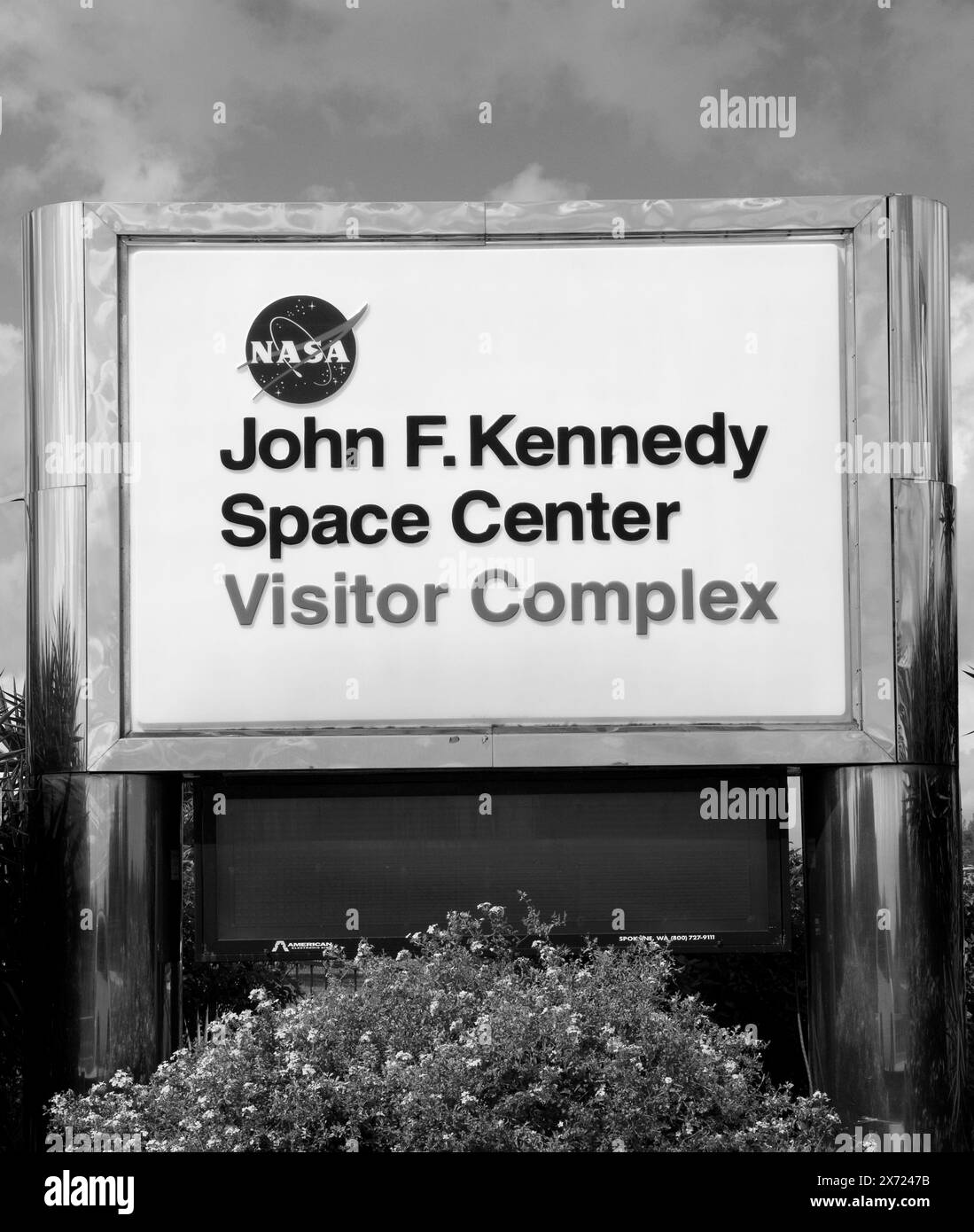 John F. Kennedy Space Center Visitor Complex-Schild in Titusville, Florida, USA. Stockfoto