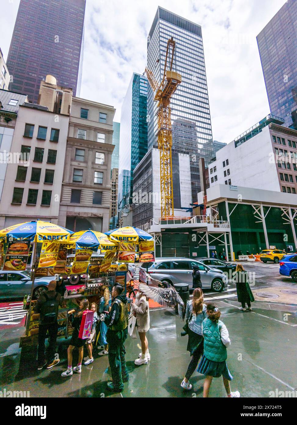 Aktivität im Midtown Manhattan in New York am Sonntag, 12. Mai 2024. (© Richard B. Levine) Stockfoto