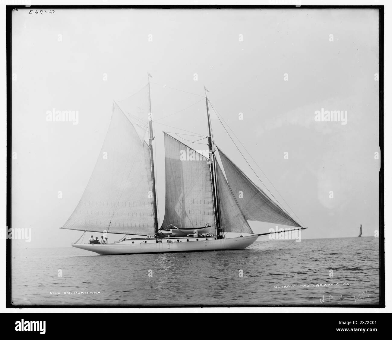 Puritana, 'G 1963' auf negativ, Detroit Publishing Co.-Nr. 022100., Geschenk; State Historical Society of Colorado; 1949, Puritana (Schooner), Yachts. Stockfoto