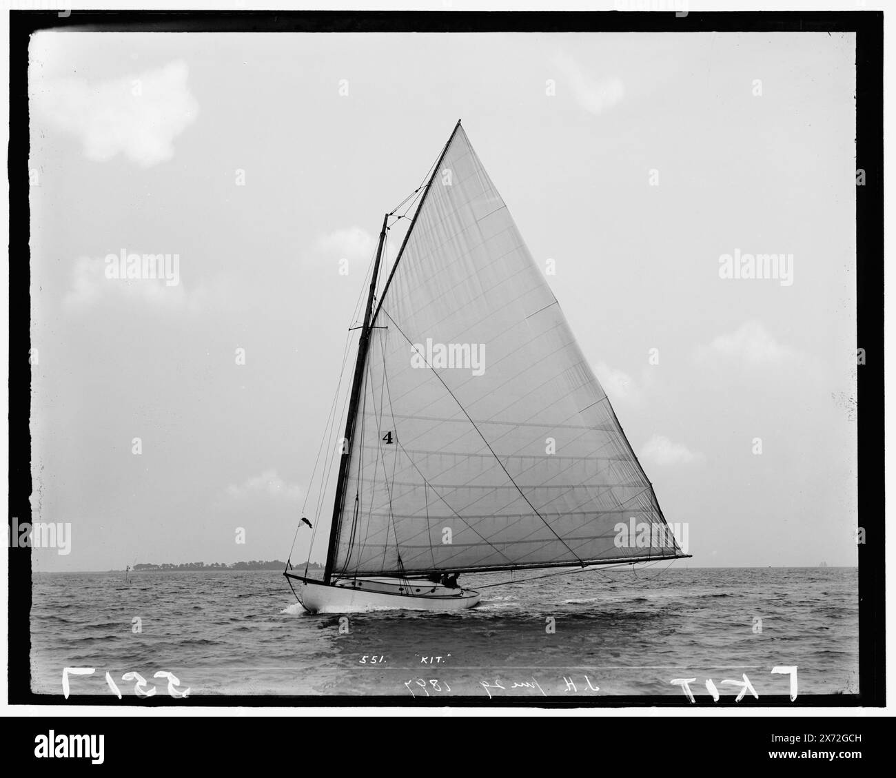 Kit, Attribution basiert auf Titel und Nummerierung., wahrscheinlich Indian Harbor Yacht Club., '551' und 'I.H.' auf negativ., No Detroit Publishing Co.-Nr., Geschenk; State Historical Society of Colorado; 1949, Kit (Yacht), Yachts. Stockfoto