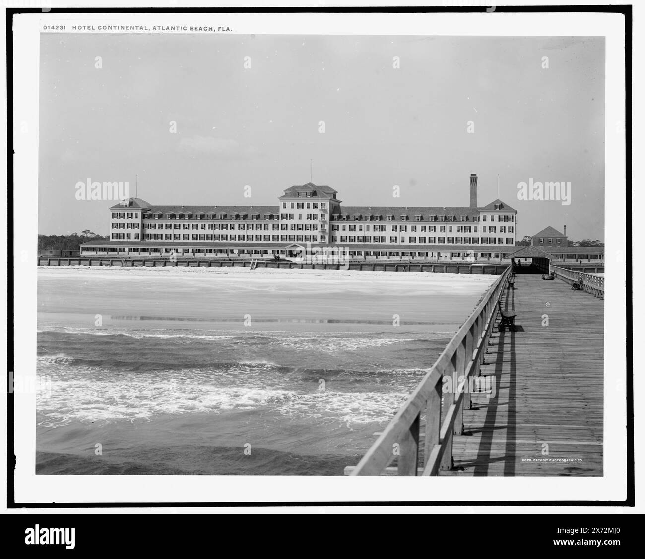 Hotel Continental, Atlantic Beach, Florida, Attribution basiert auf negativem D4-14232., Detroit Publishing Co.-Nr. 014231., Geschenk; State Historical Society of Colorado; 1949, Hotels. Usa, Florida, Atlantic Beach. Stockfoto