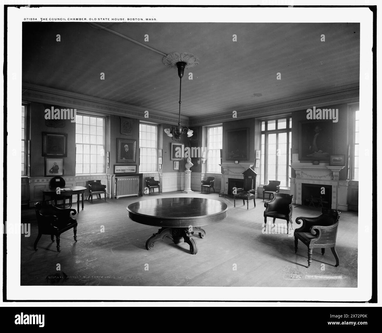 Das Council Chamber, Old State House, Boston, Mass., Detroit Publishing Co. No. 071594., Geschenk; State Historical Society of Colorado; 1949, Capitols. , Konferenzräume. , Usa, Massachusetts, Boston. Stockfoto