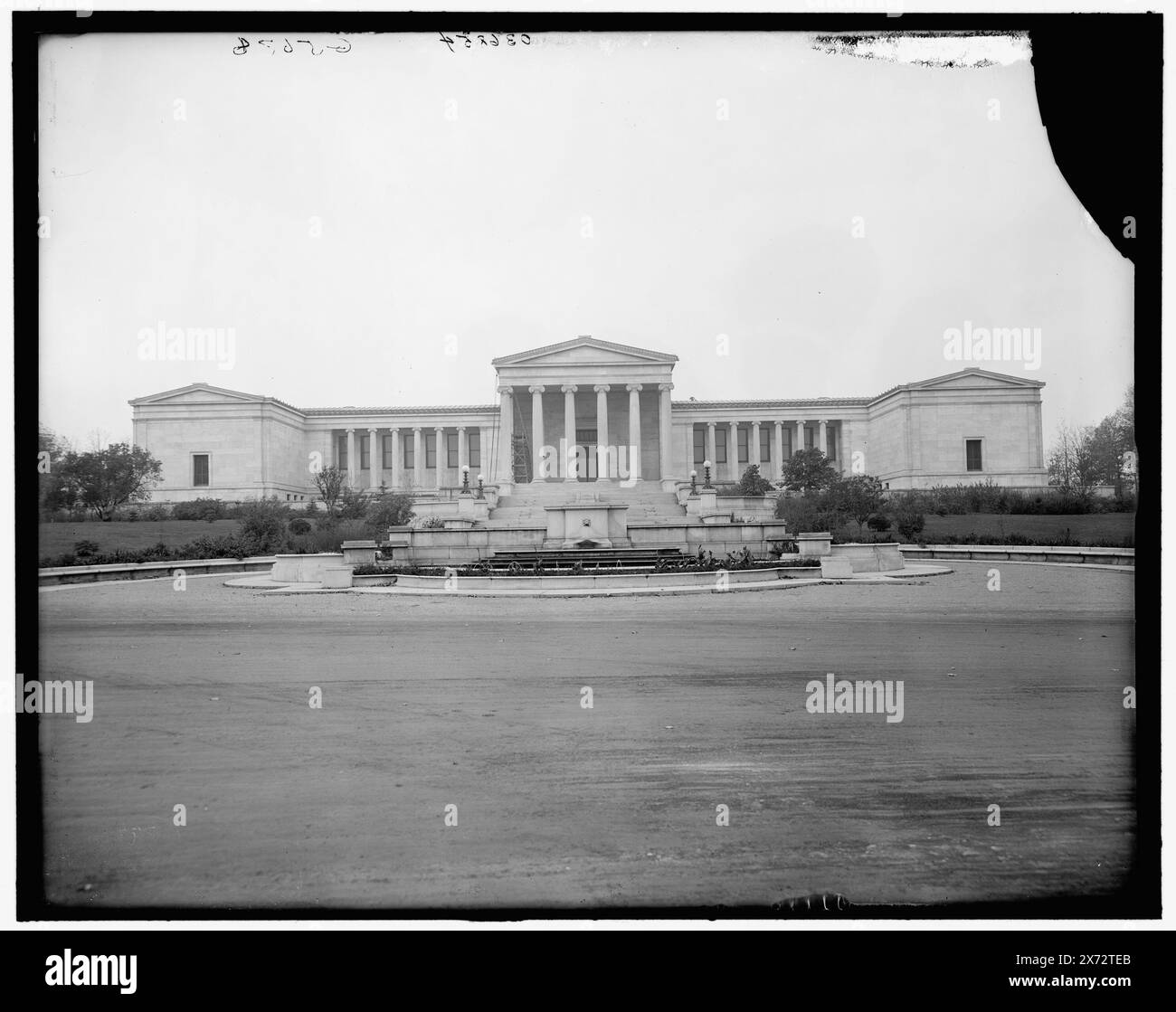 Albright Art Gallery, Delaware Park, Buffalo, New York, Titel von Jackett. g 5638 auf negativ., Detroit Publishing Co.-Nr. 036854., Geschenk; State Historical Society of Colorado; 1949, Galerien & Museen. , Usa, New York (Bundesstaat), Buffalo. Stockfoto