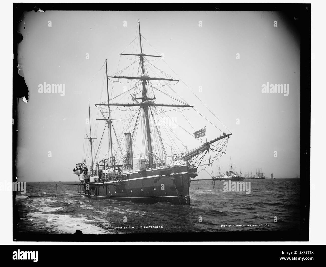 H.M.S. Partridge, Detroit Publishing Co.-Nr. 021124., Geschenk; State Historical Society of Colorado; 1949, Partridge (Schiff), Regierungsschiffe, Britisch. , Columbian Naval Review, 1893. Marineparaden und Zeremonien. Stockfoto