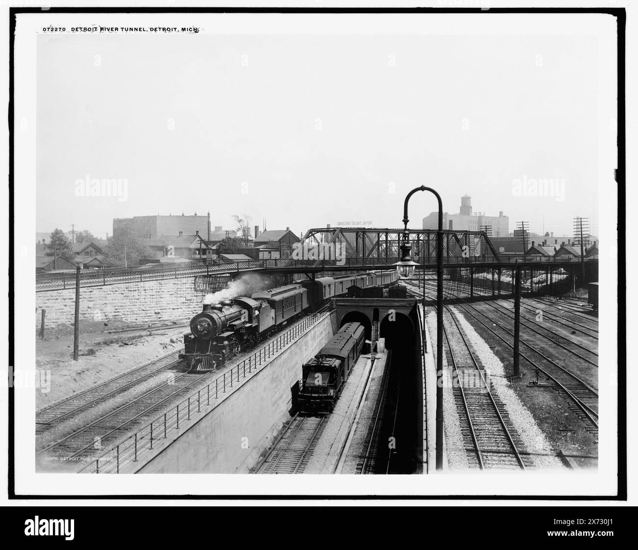Detroit River Tunnel, Detroit, mir., Michigan Central Railroad Company. Detroit Publishing Co.-Nr. 072270., Geschenk; State Historical Society of Colorado; 1949, Tunnel. , Brücken. , Eisenbahn. , Usa, Michigan, Detroit. Stockfoto