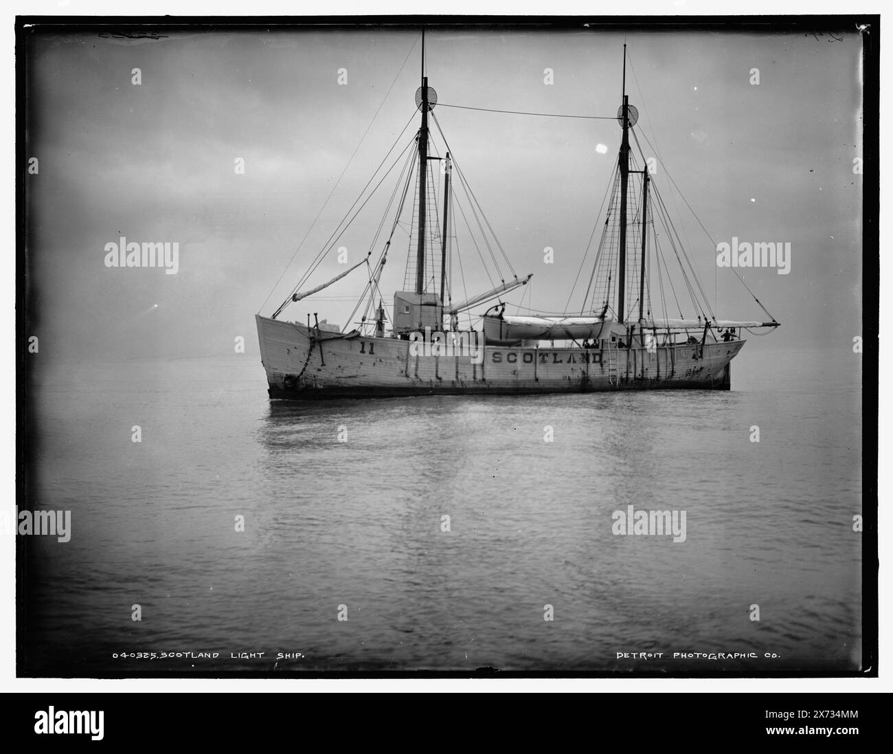 Schottland, Lichtschiff, '24' auf negativ, Detroit Publishing Co.-Nr. 040325., Geschenk; State Historical Society of Colorado; 1949, Schottland (Feuerzeug), Frachtschiffe. Stockfoto