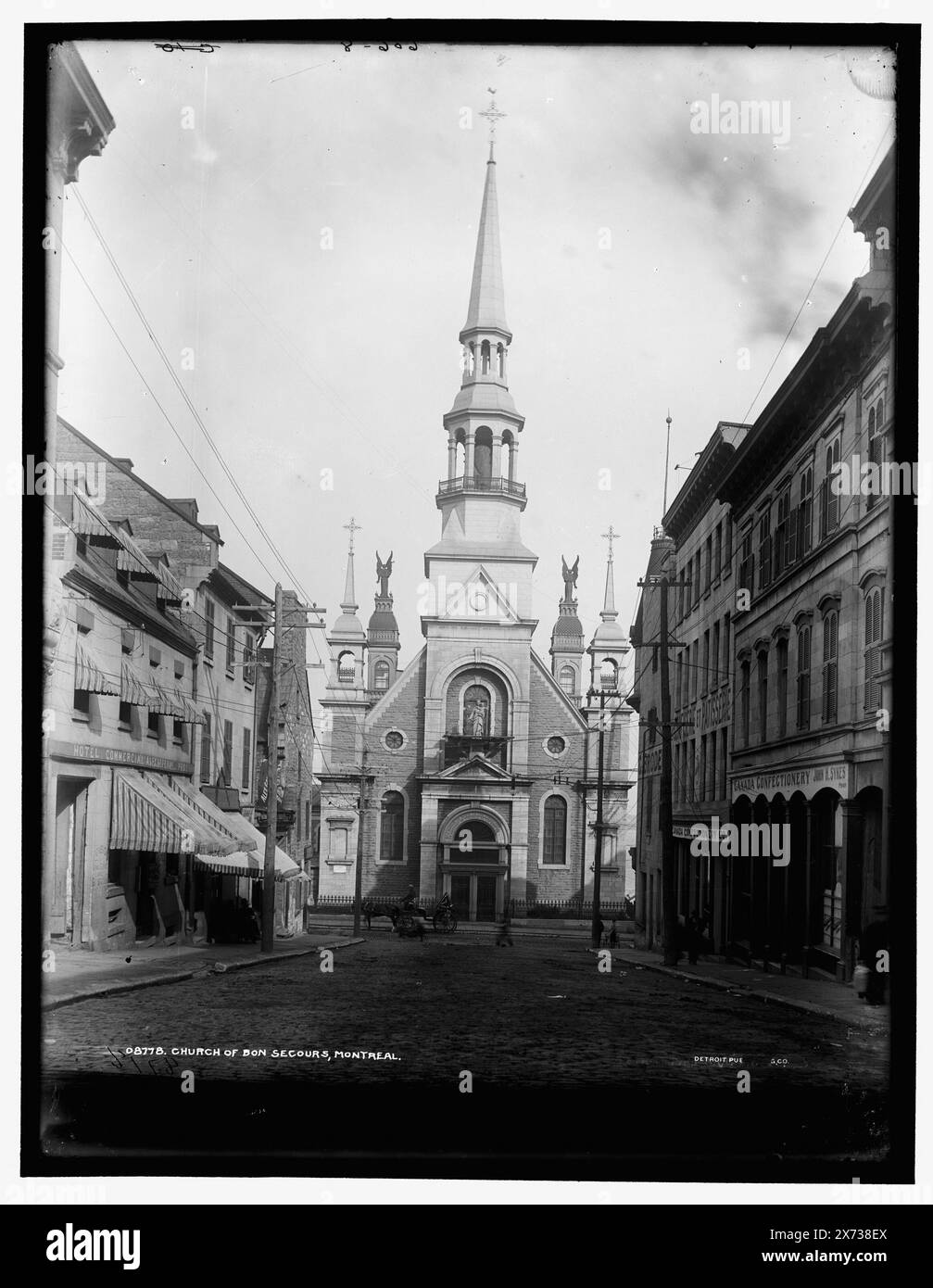 Church of Bonsecours, Montreal, Date based on Detroit, Catalogue J (1901)., '606-8' und 'C 10' on negative., Detroit Publishing Co. No. 08778., Geschenk; State Historical Society of Colorado; 1949, Notre Dame de Bonsecours (Montreal, Québec), katholische Kirchen. , Kanada, Quebec (Provinz), Montreal. Stockfoto