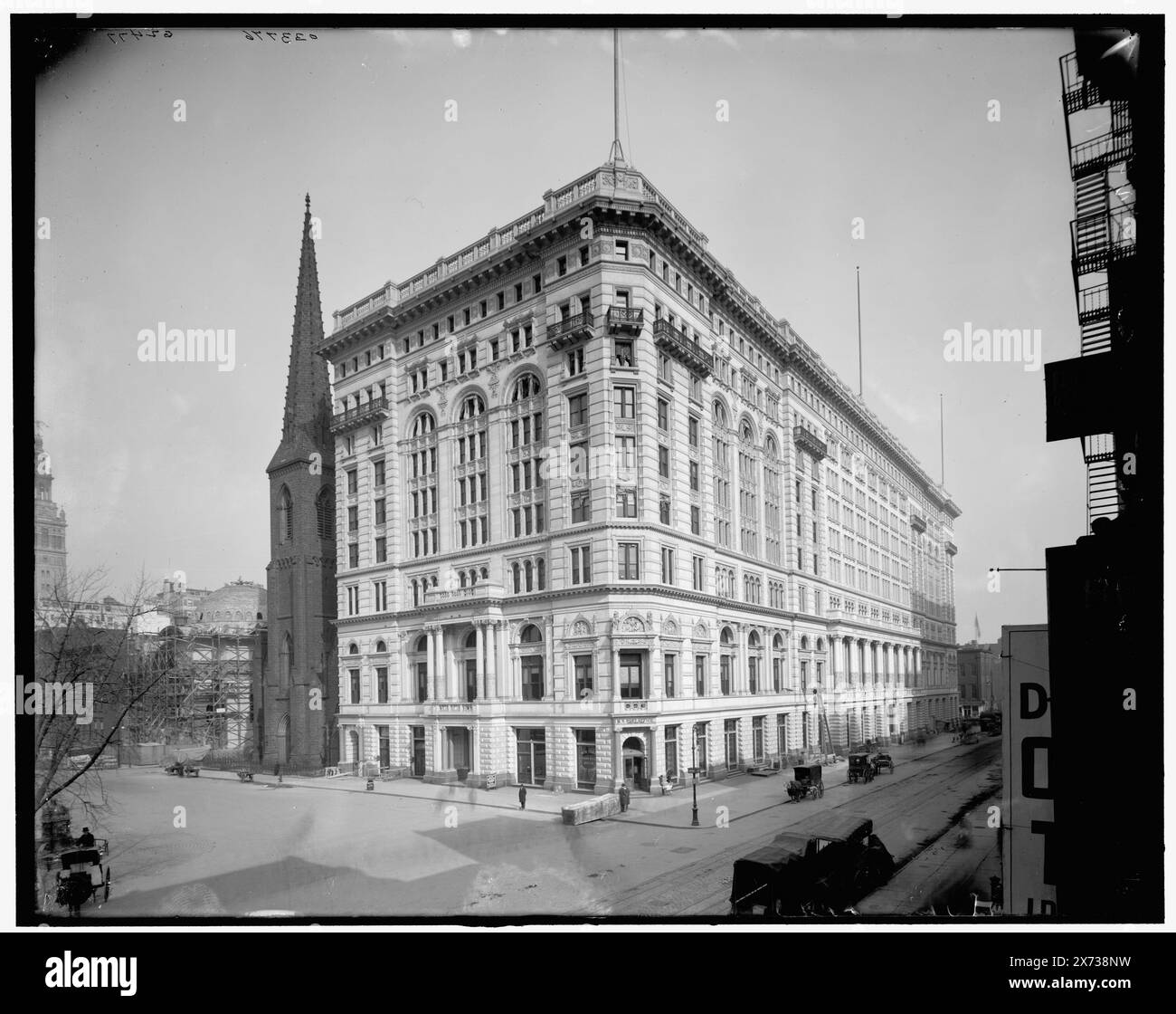 Metropolitan Life Insurance Company Building, New York City, Titel aus Jacke., 'G 2477' auf negativ. Detroit Publishing Co.-Nr. 033776., Geschenk; State Historical Society of Colorado; 1949, Bürogebäude. , Versicherung. , Straßen. , Usa, New York (Bundesstaat), New York. Stockfoto