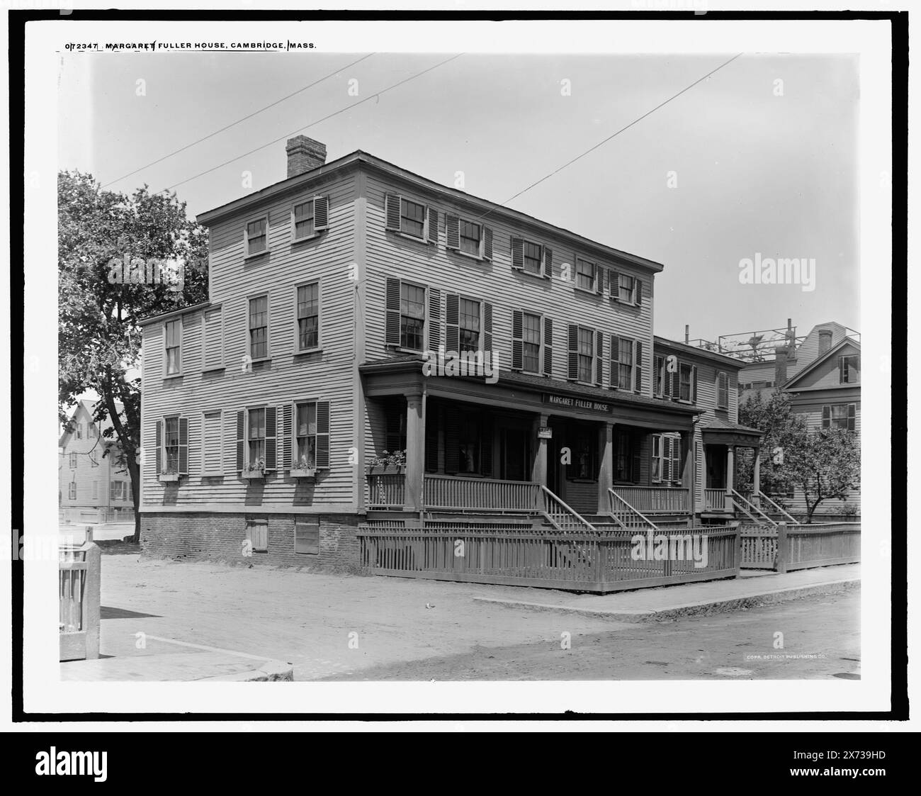 Margaret Fuller House, d. h. Brattle House, Cambridge, Mass., Detroit Publishing Co. No 072347., Geschenk; State Historical Society of Colorado; 1949, Fuller, Margaret, 1810-1850, Häuser und Orte. , Wohnungen. , Usa, Massachusetts, Cambridge. Stockfoto
