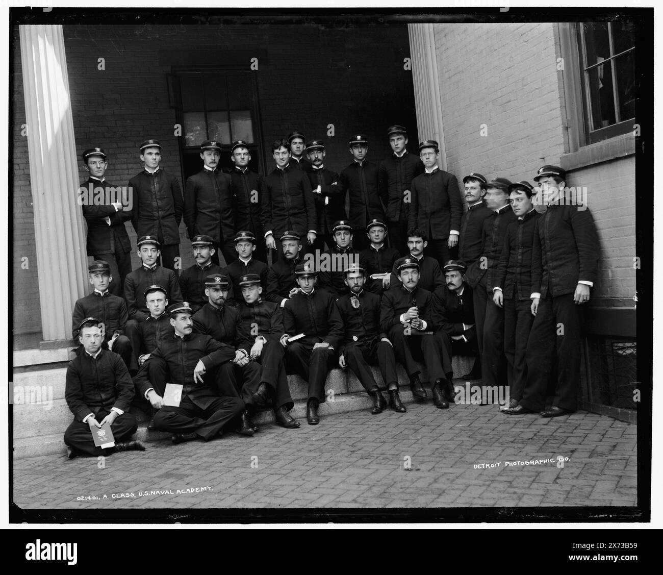A-Klasse, U.S. Naval Academy, Datum basiert auf Detroit, Katalog J (1901)., 'X 19' auf negativ; '1892 ?' Auf der Jacke. Detroit Publishing Co.-Nr. 021401., Geschenk; State Historical Society of Colorado; 1949, United States Naval Academy. , Studenten. , Universitäten und Hochschulen. , Militärausbildung. , Usa, Maryland, Annapolis. Stockfoto