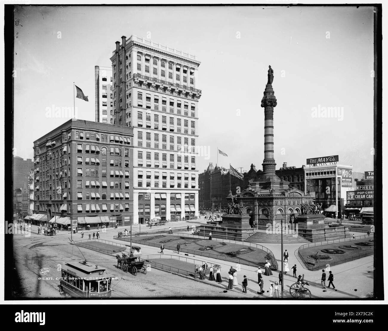 City Square, Cleveland, Date based on Detroit, Catalogue J (1901)., wahrscheinlich Teil eines zweiteiligen Panoramas., '57' und '66' on negative., Detroit Publishing Co. No. 012837., Geschenk; State Historical Society of Colorado; 1949, Plazas. , Usa, Ohio, Cleveland. Stockfoto