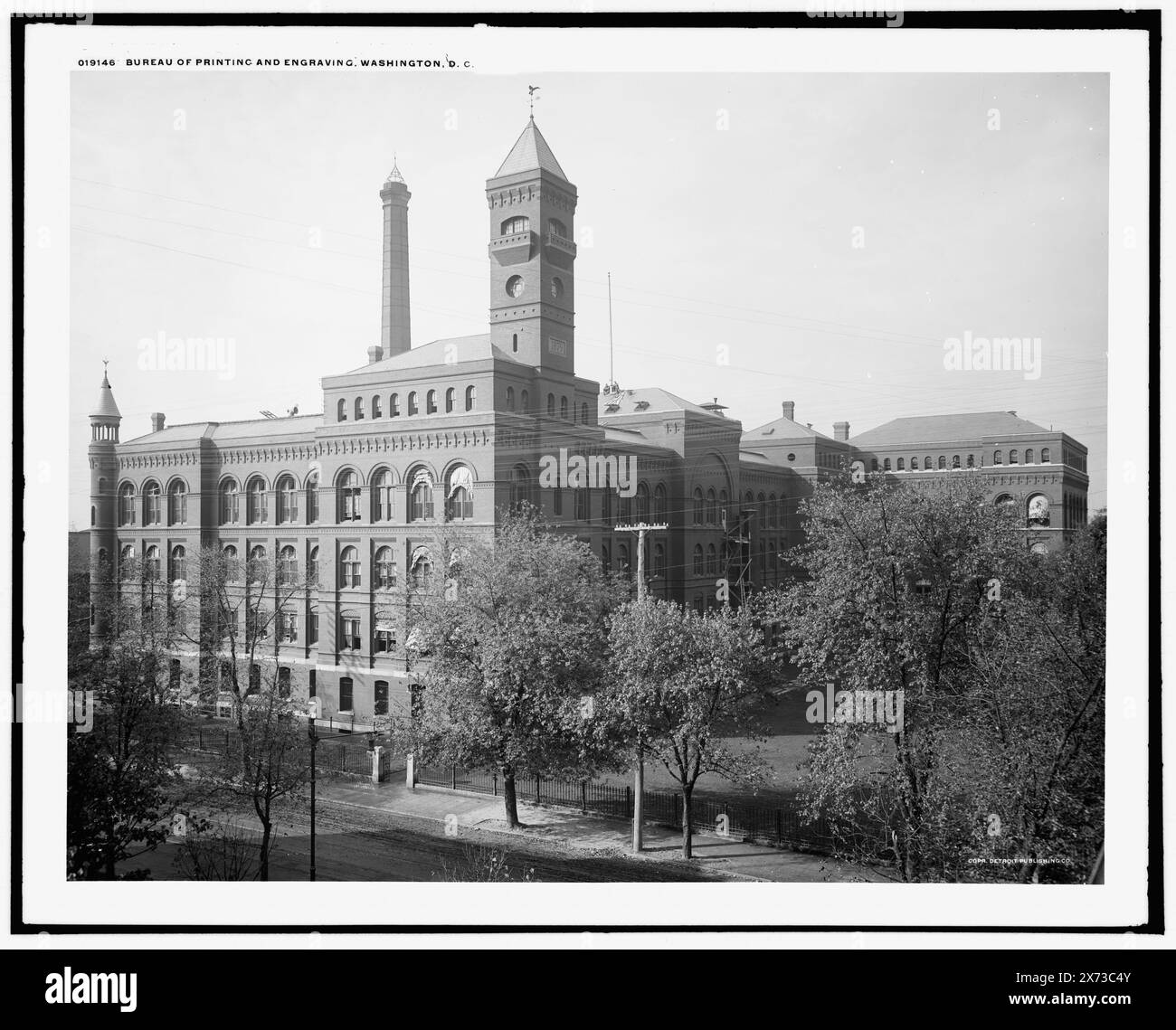 Bureau of Printing and Engraving, Washington, D.C., entsprechende Glastransparenz (mit demselben Seriencode) verfügbar auf Videobildschirm 1A-30542., Detroit Publishing Co.-Nr. 019146., Geschenk; State Historical Society of Colorado; 1949, Government Facilities. , Druckindustrie. , Vereinigte Staaten, District of Columbia, Washington (D.C.) Stockfoto