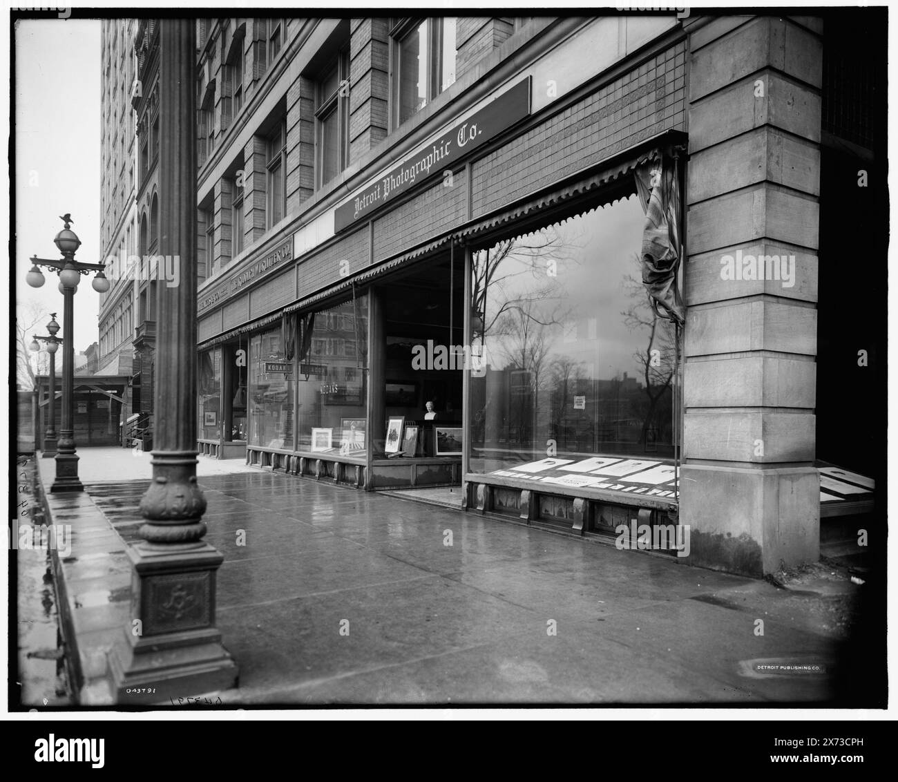 Detroit Photographic Company Galeries, Detroit, mir., Titel von Jackett., Detroit Publishing Co.-Nr. 043791., Geschenk; State Historical Society of Colorado; 1949, Detroit Publishing Co., Fotostudios. , Wird angezeigt. , Usa, Michigan, Detroit. Stockfoto