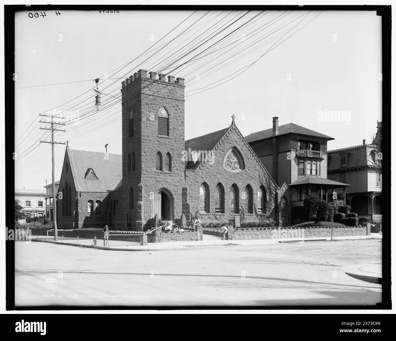 St. James Episcopal Church, Atlantic City, N.J., 'H 400' auf negative. Detroit Publishing Co.-Nr. 070279., Geschenk; State Historical Society of Colorado; 1949, anglikanische Kirchen. Usa, New Jersey, Atlantic City. Stockfoto