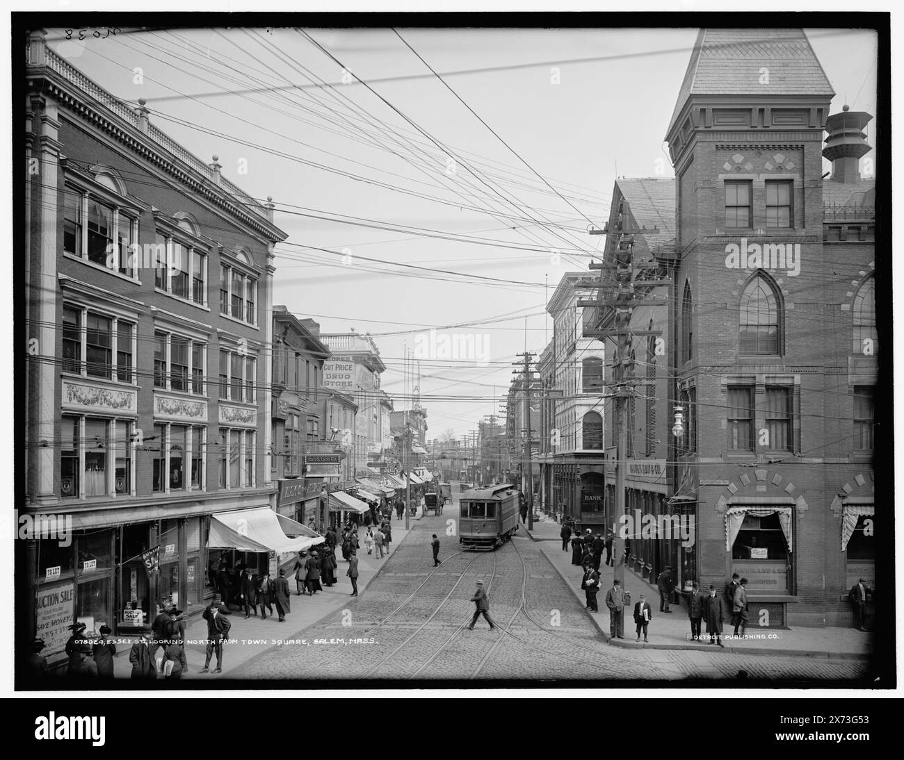 Essex St., Blick nach Norden vom Stadtplatz, Salem, Mass., 'No. 38' auf negativ, Detroit Publishing Co.-Nr. 078024., Geschenk; State Historical Society of Colorado; 1949, Streets. , Kommerzielle Einrichtungen. , Usa, Massachusetts, Salem. Stockfoto