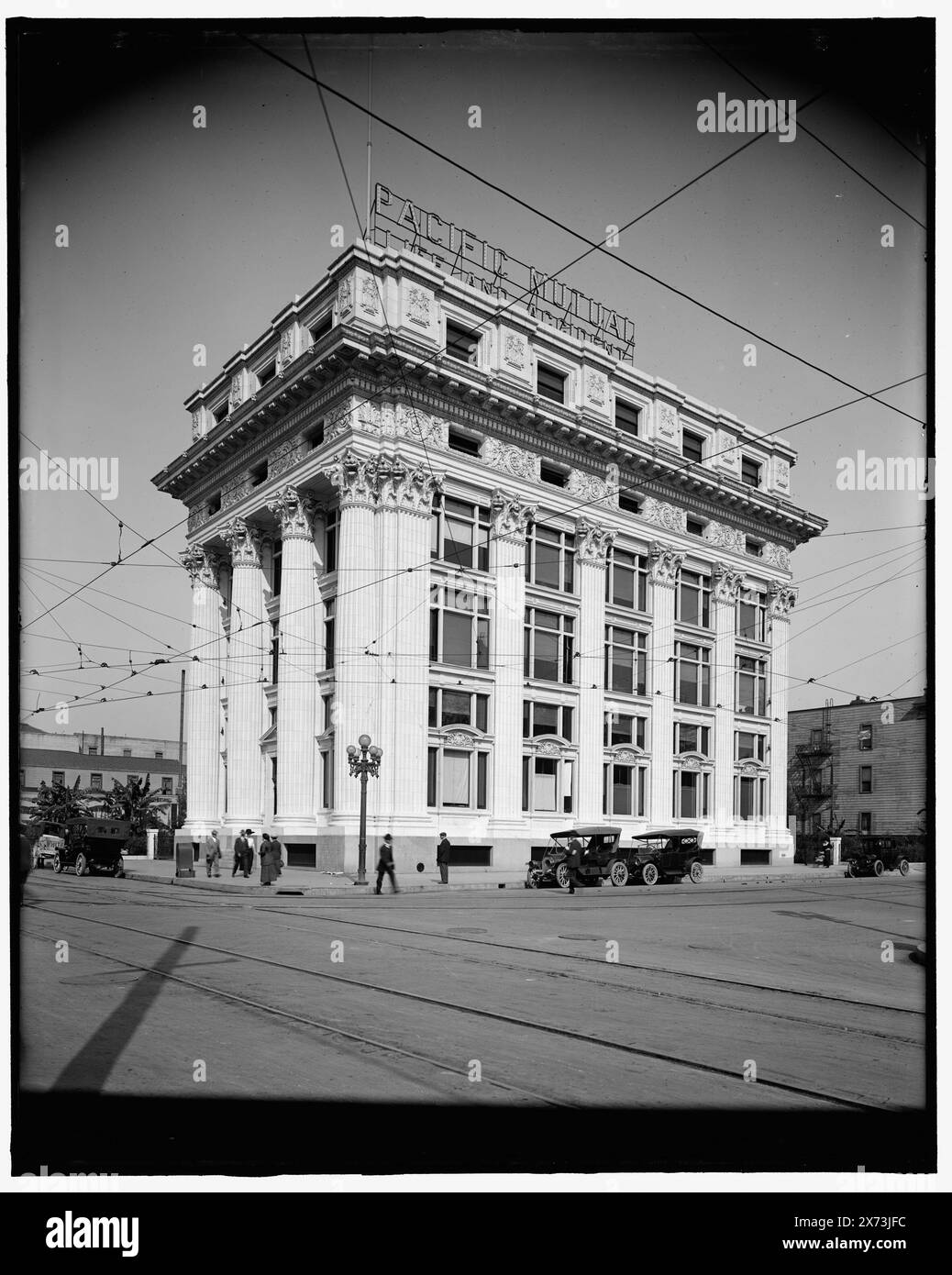 Pacific Mutual Life & Accident Co., Kalifornien, Title from Jacket., No Detroit Publishing Co. No., Gift; State Historical Society of Colorado; 1949, Insurance Companies. , Bürogebäude. , Usa, Kalifornien. Stockfoto