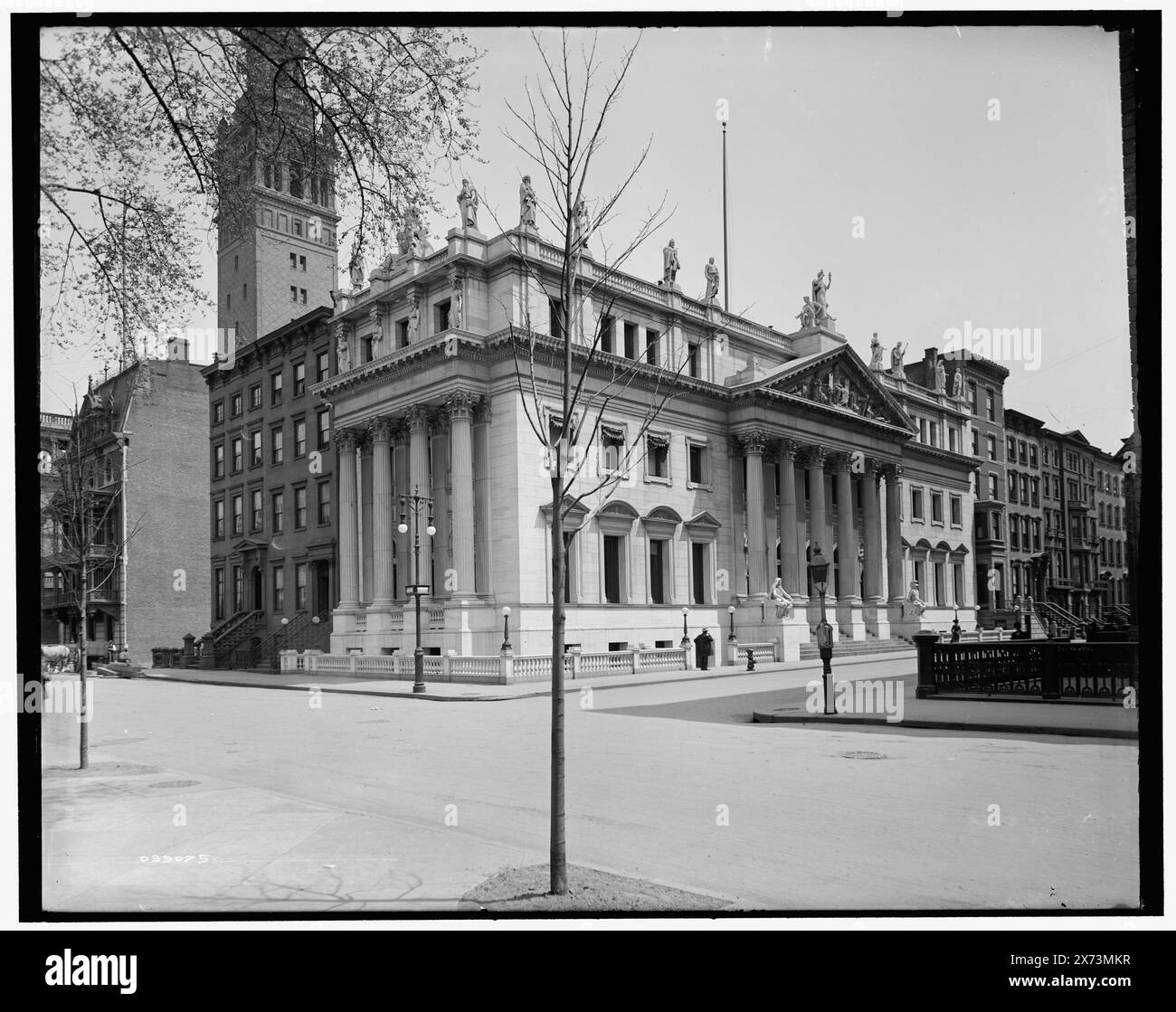Appellate Court Building, New York, New York, New York, Titel von Jackett, Detroit Publishing Co.-Nr. 033075., Geschenk; State Historical Society of Colorado; 1949, Courthouses. , Usa, New York (Bundesstaat), New York. Stockfoto