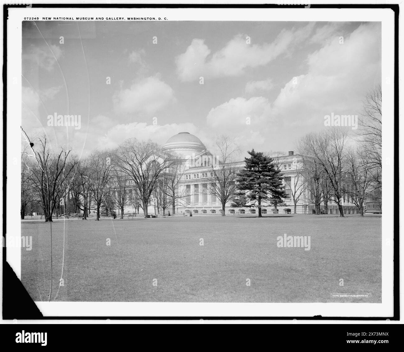 New National Museum of Natural History and Gallery, Washington, D.C., negativ gerissen links und aufgeklebt. Detroit Publishing Co.-Nr. 072245., Geschenk; State Historical Society of Colorado; 1949, Galerien & Museen. , Vereinigte Staaten, District of Columbia, Washington (D.C.) Stockfoto