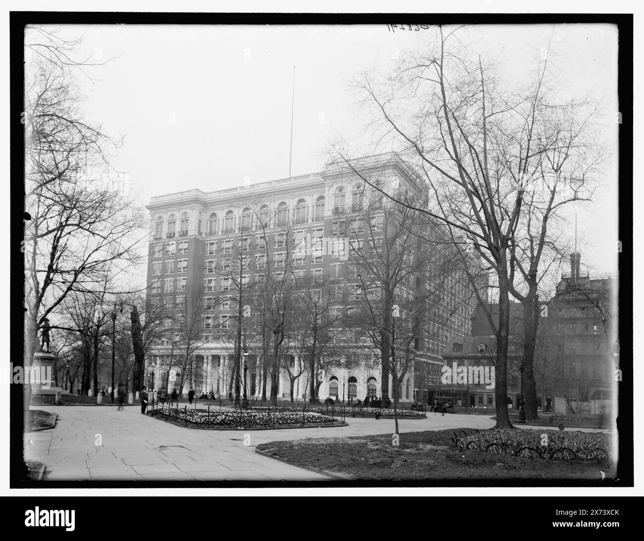 Curtis Publishing Co., Philadelphia, Pa., Titel aus Jacke., Detroit Publishing Co.-Nr. 068291., Geschenk; State Historical Society of Colorado; 1949, Bürogebäude. , Verlagsbranche. , Usa, Pennsylvania, Philadelphia. Stockfoto