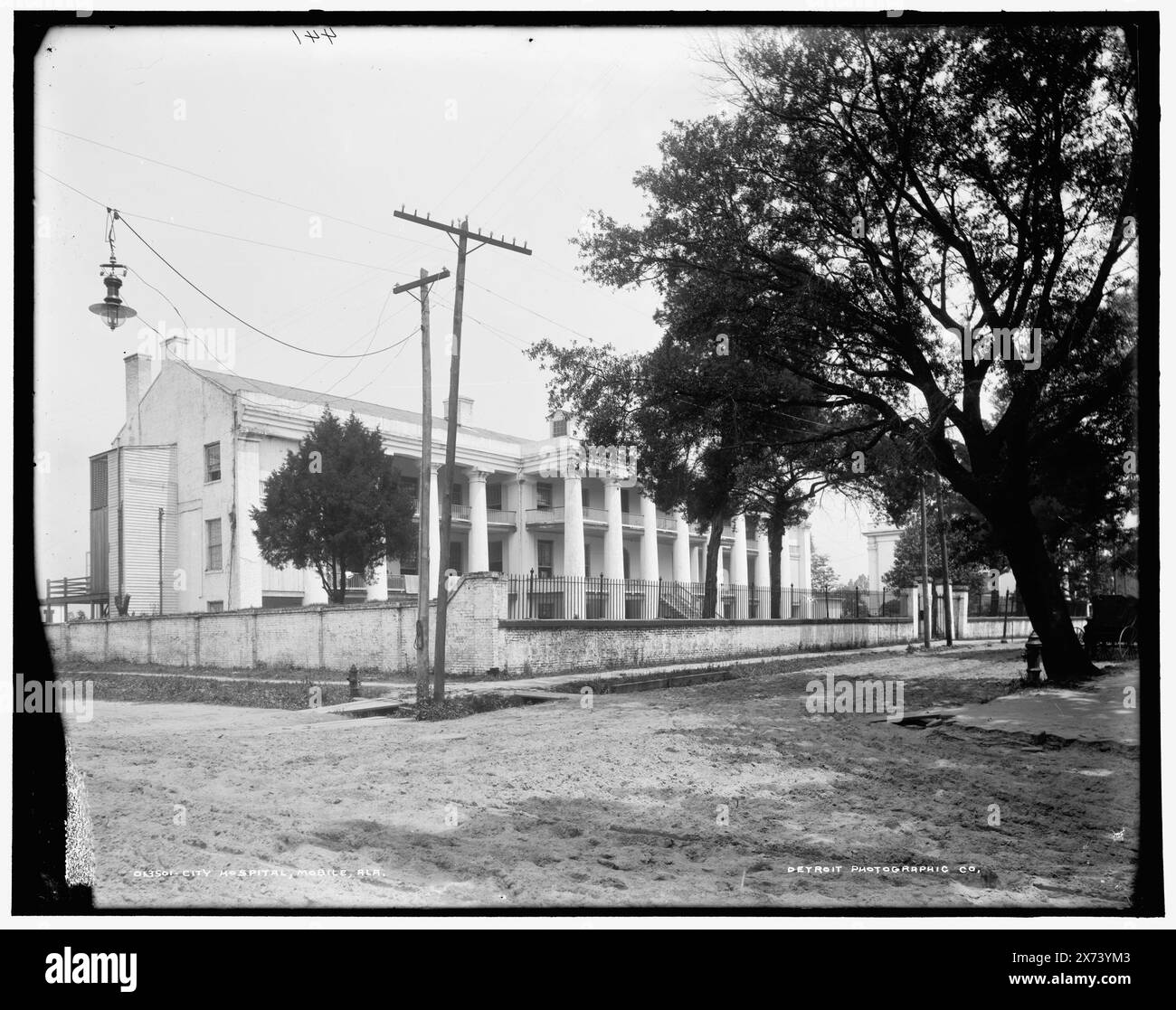 City Hospital, Mobile, Ala., Datum basierend auf Detroit, Katalog J Supplement (1901-1906)., '441' auf negativ., Detroit Publishing Co.-Nr. 013501., Geschenk; State Historical Society of Colorado; 1949, Hospitals. , Usa, Alabama, Mobile. Stockfoto