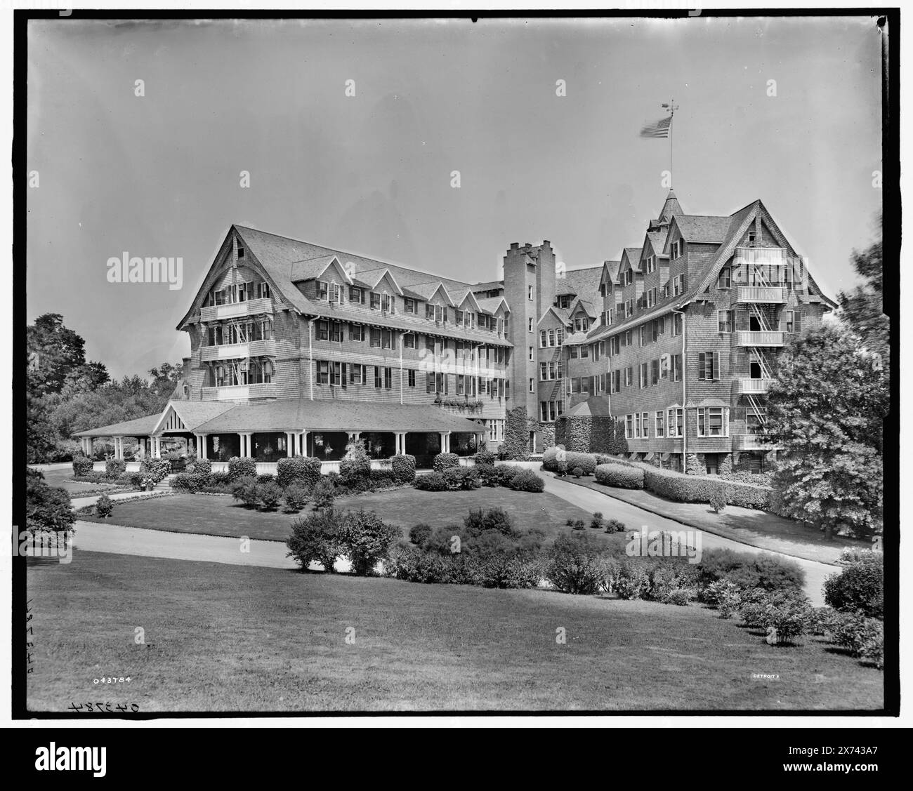Wunderschönes Edgewood Inn, Greenwich, Conn., Titel aus Jacke, Detroit Publishing Co.-Nr. 043784., Geschenk; State Historical Society of Colorado; 1949, Resorts. , Hotels. , Usa, Connecticut, Greenwich. Stockfoto