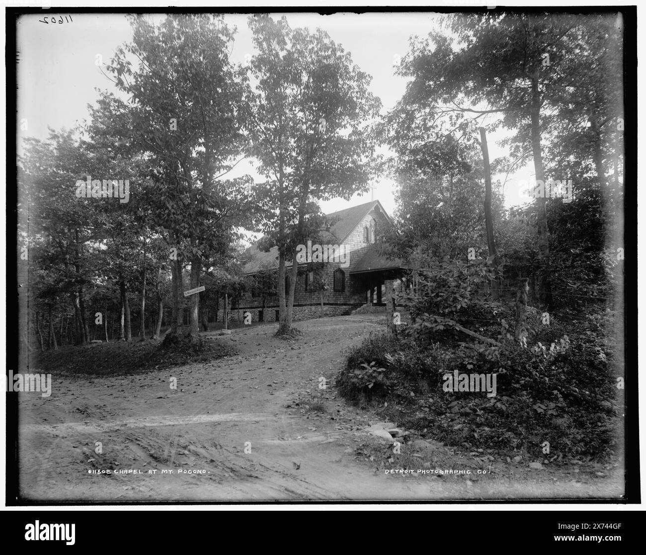 Kapelle am Mt. Pocono, Date Based on Detroit, Catalogue J (1901)., Detroit Publishing Co.-Nr. 011602., Geschenk; State Historical Society of Colorado; 1949, Churches. , Usa, Pennsylvania, Mount Pocono. Stockfoto