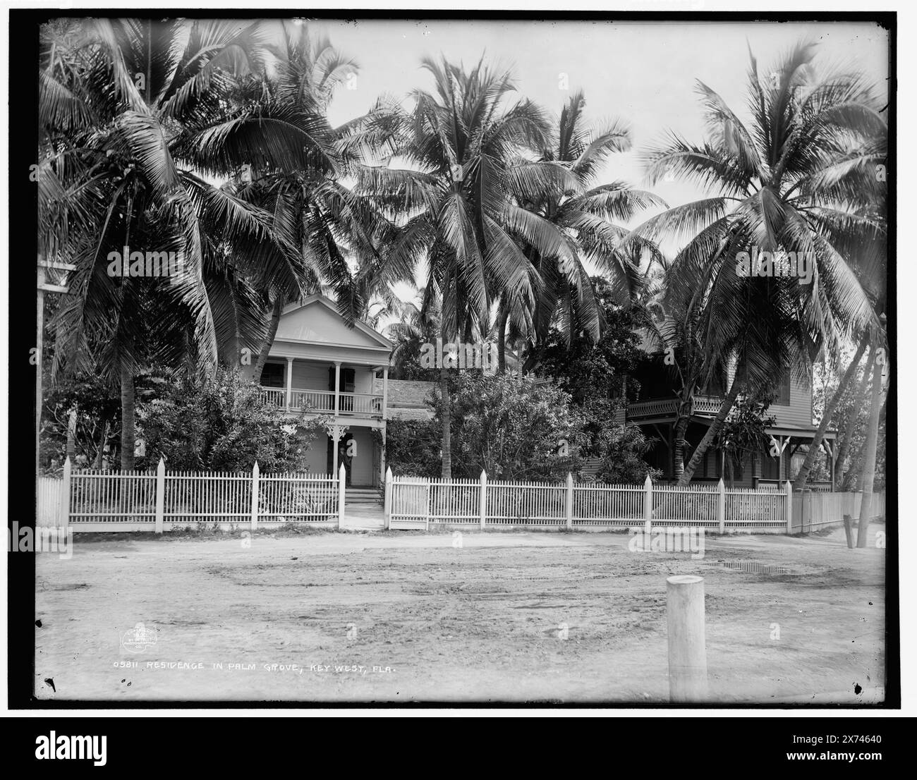 Residence in Palm Grove, Key West, Florida, Detroit Publishing Co. No. 05811., Geschenk; State Historical Society of Colorado; 1949, Dwellings. Usa, Florida, Key West. Stockfoto