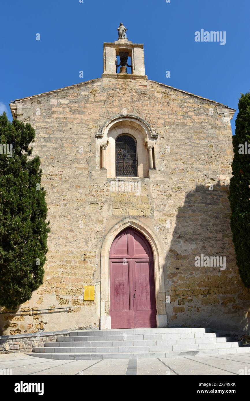 Die Fassade der Kapelle der Weißen Pönitenten in Mèze Stockfoto
