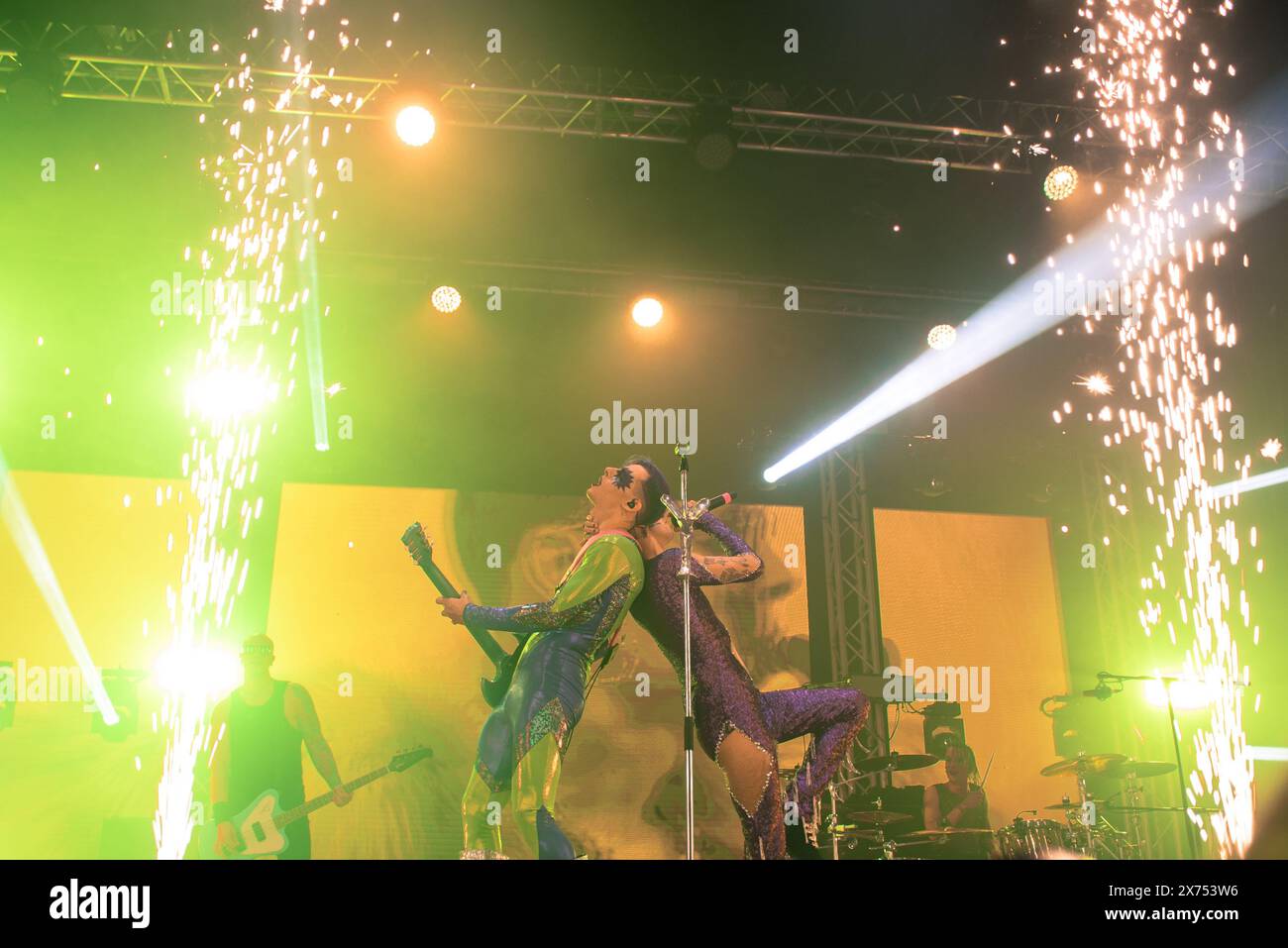 Torino, Italien. 2019 trat die italienische Sängerin Achille Lauro live auf der Bühne des Teatro Concordia di Torino auf. Anrede: Andrea Pinna Stockfoto