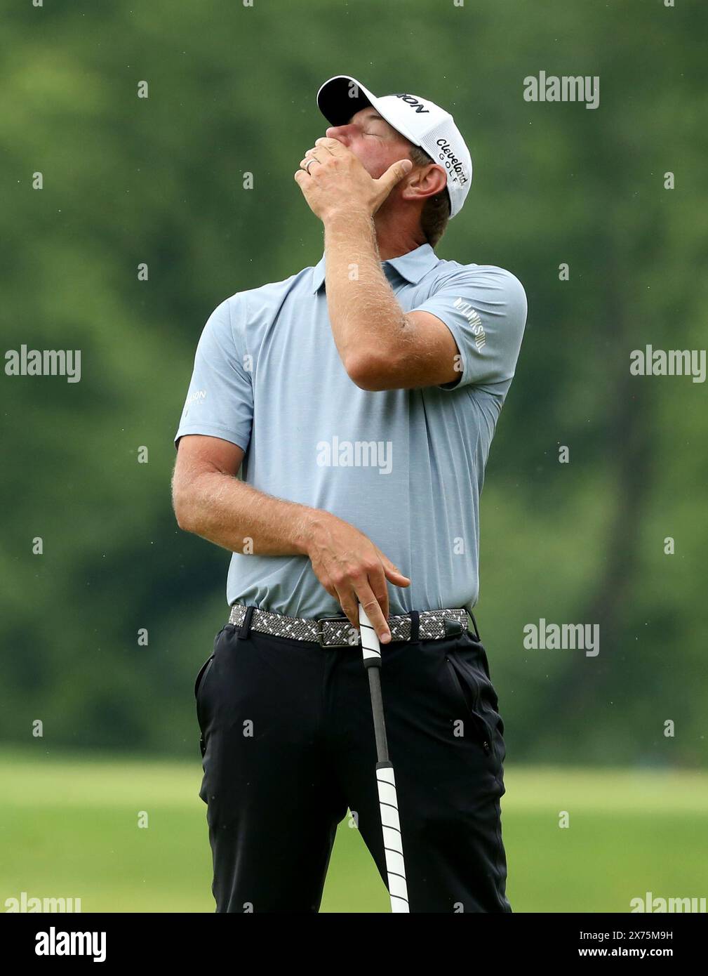 Louisville, Usa. Mai 2024. Lucas Glover reagiert auf seinen verpassten Putt auf das vierte Grün während der zweiten Runde der PGA Championship 2024 auf dem Valhalla Golf Course am Freitag, den 17. Mai 2024 in Louisville, Kentucky. Foto von John Sommers II/UPI Credit: UPI/Alamy Live News Stockfoto