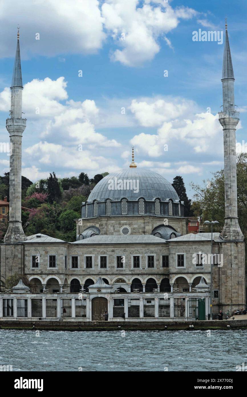 Die Beylerbeyi-Moschee in Istanbul, Türkei Stockfoto