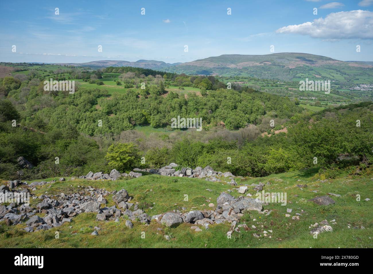 Blick auf die Black Mountains von Craig y Cilau NNR Stockfoto