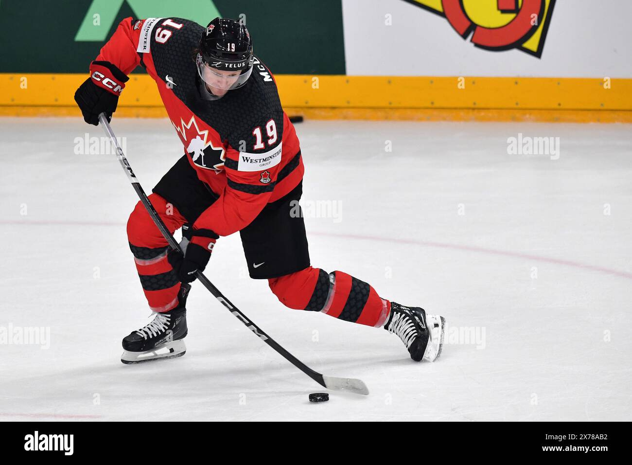 Prag, Tschechische Republik. Mai 2024. JARED MCCANN aus Kanada während des IIHF Eishockey-Weltmeisterschaftsspiels 2024 zwischen Kanada und Finnland in der O2 Arena in Prag, Tschechien, am 18. Mai 2024. (Kreditbild: © Slavek Ruta/ZUMA Press Wire) NUR REDAKTIONELLE VERWENDUNG! Nicht für kommerzielle ZWECKE! Stockfoto