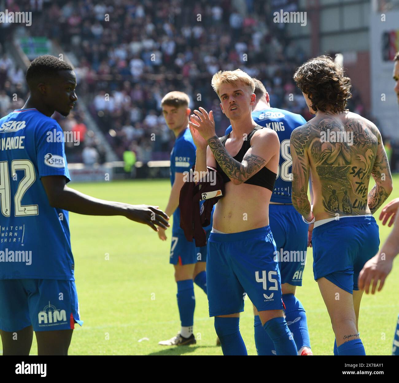 Tynecastle Park Edinburgh. Schottland, Großbritannien. Mai 2024. Hearts vs Rangers. Spiel Mit Der Premiership. Mohamed Diomande, Ross McCausland und Fabio Silva von den Rangers & nach der Unentschieden 3-3 bei Tynecastle Credit: eric mccowat/Alamy Live News Stockfoto