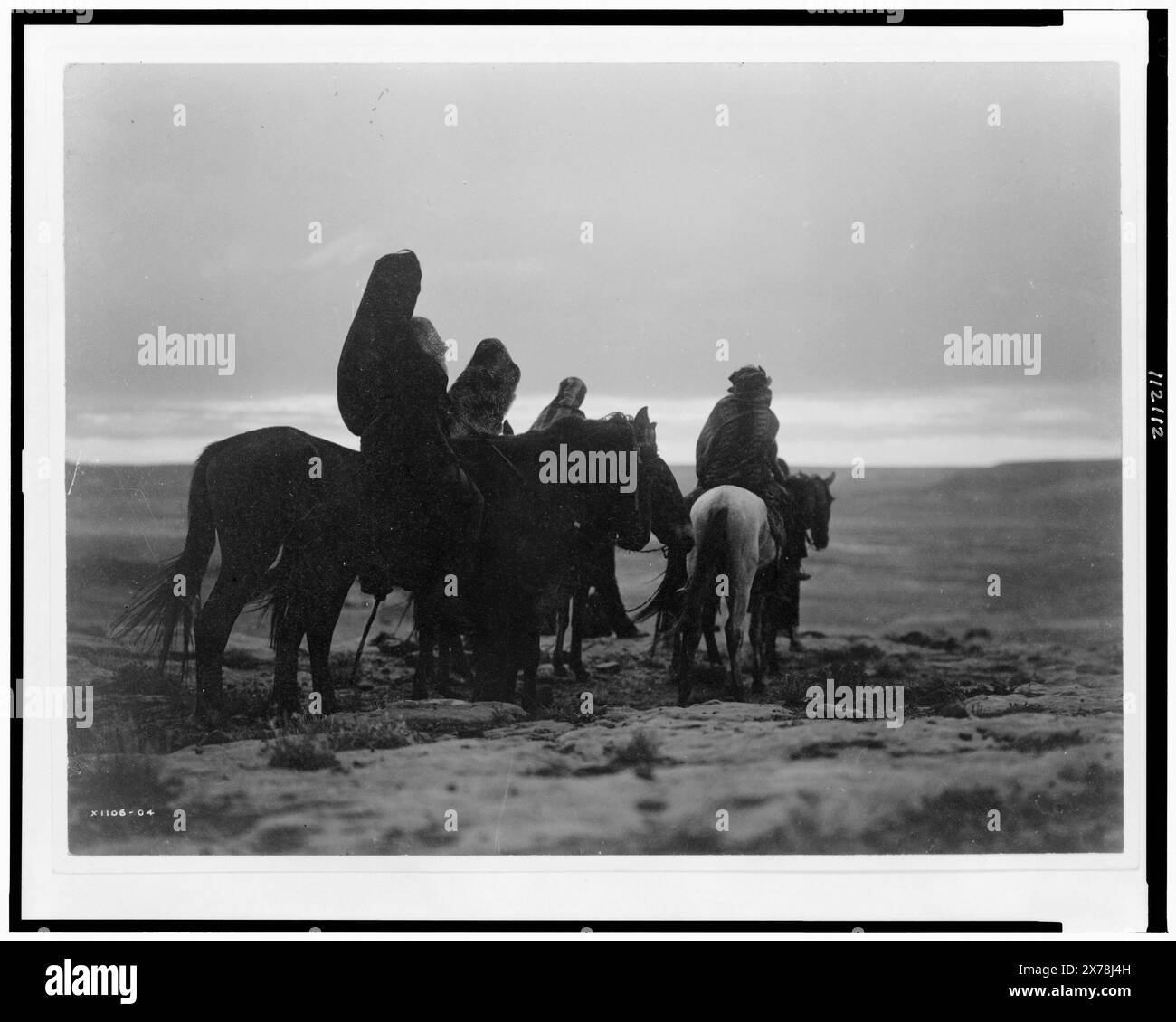 Der Tagesanbruch, Edward S. Curtis Collection 1106-04.. Indianer von Nordamerika, New Mexico, 1900-1910. Hopi Indians, 1900-1910. , Ausreiten, 1900-1910. Stockfoto