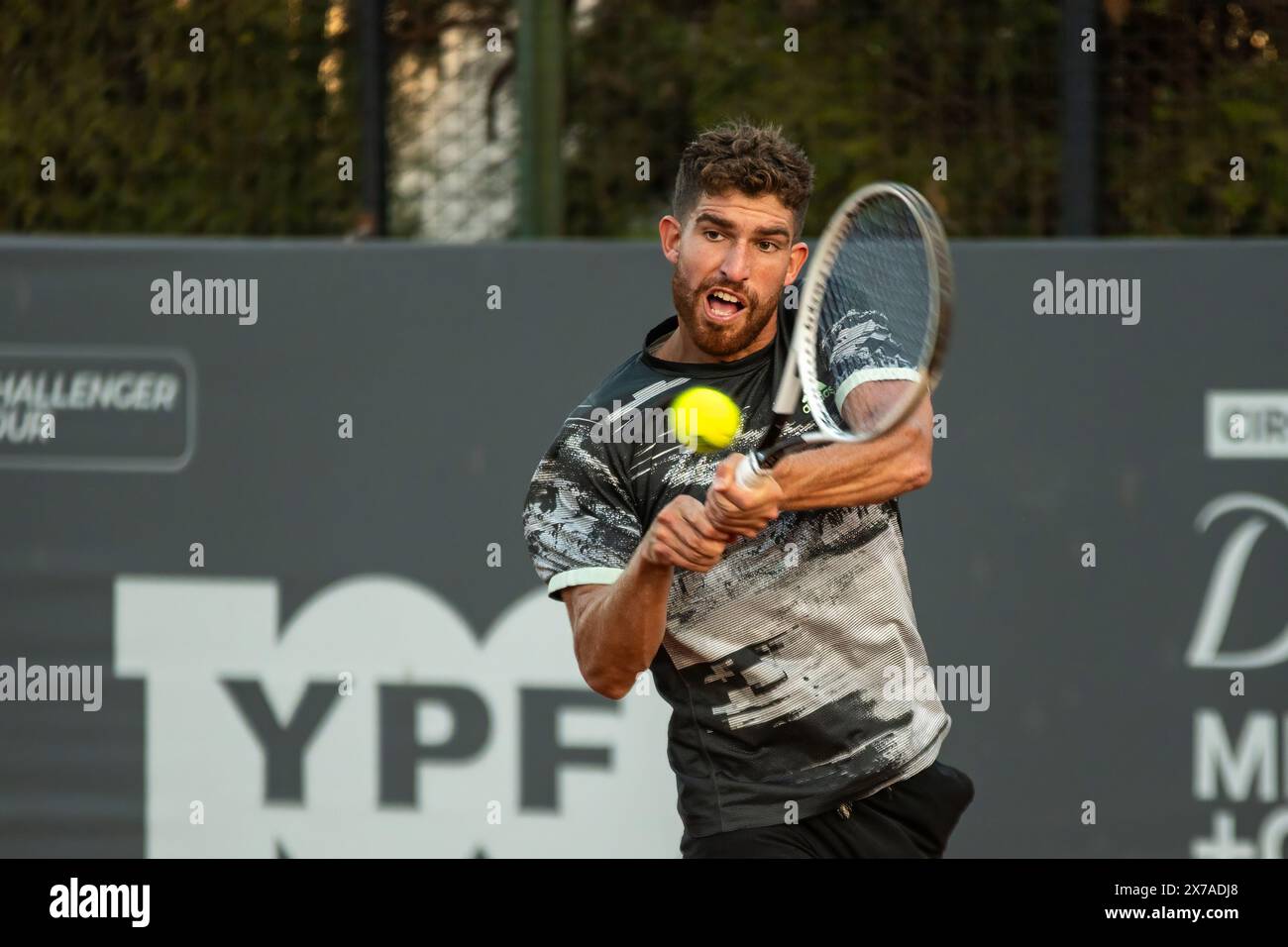 Ignacio Monzon (Argentinien) - Tennis ATP Challenger Tour Corrientes, Dove Men Care Legion Sudamericana. Stockfoto
