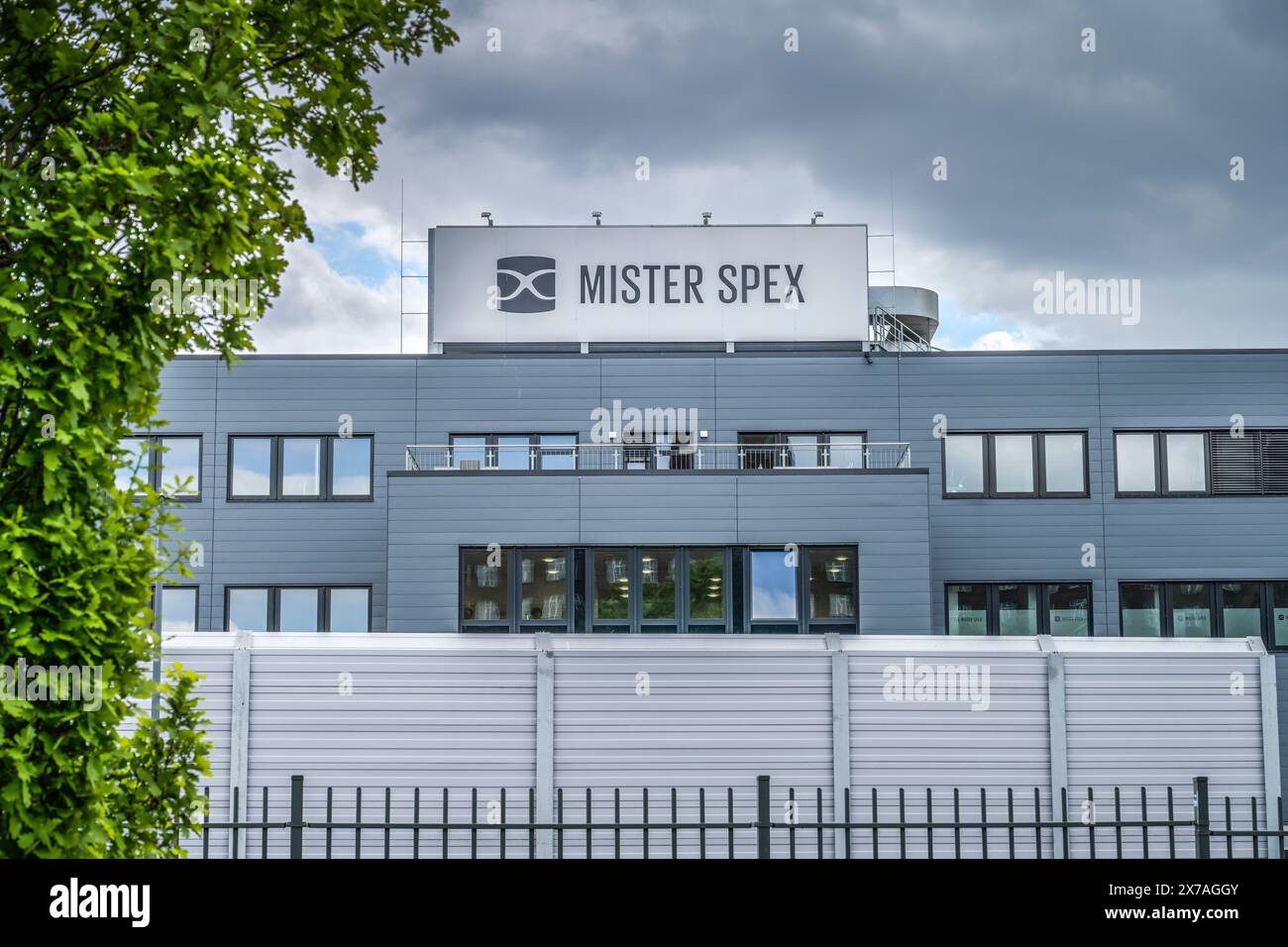 Herr Spex Online-Brillenhandel Logistikzentrum und Vertrieb, Wohlrabedamm, Siemensstadt, Spandau, Berlin, Deutschland Stockfoto