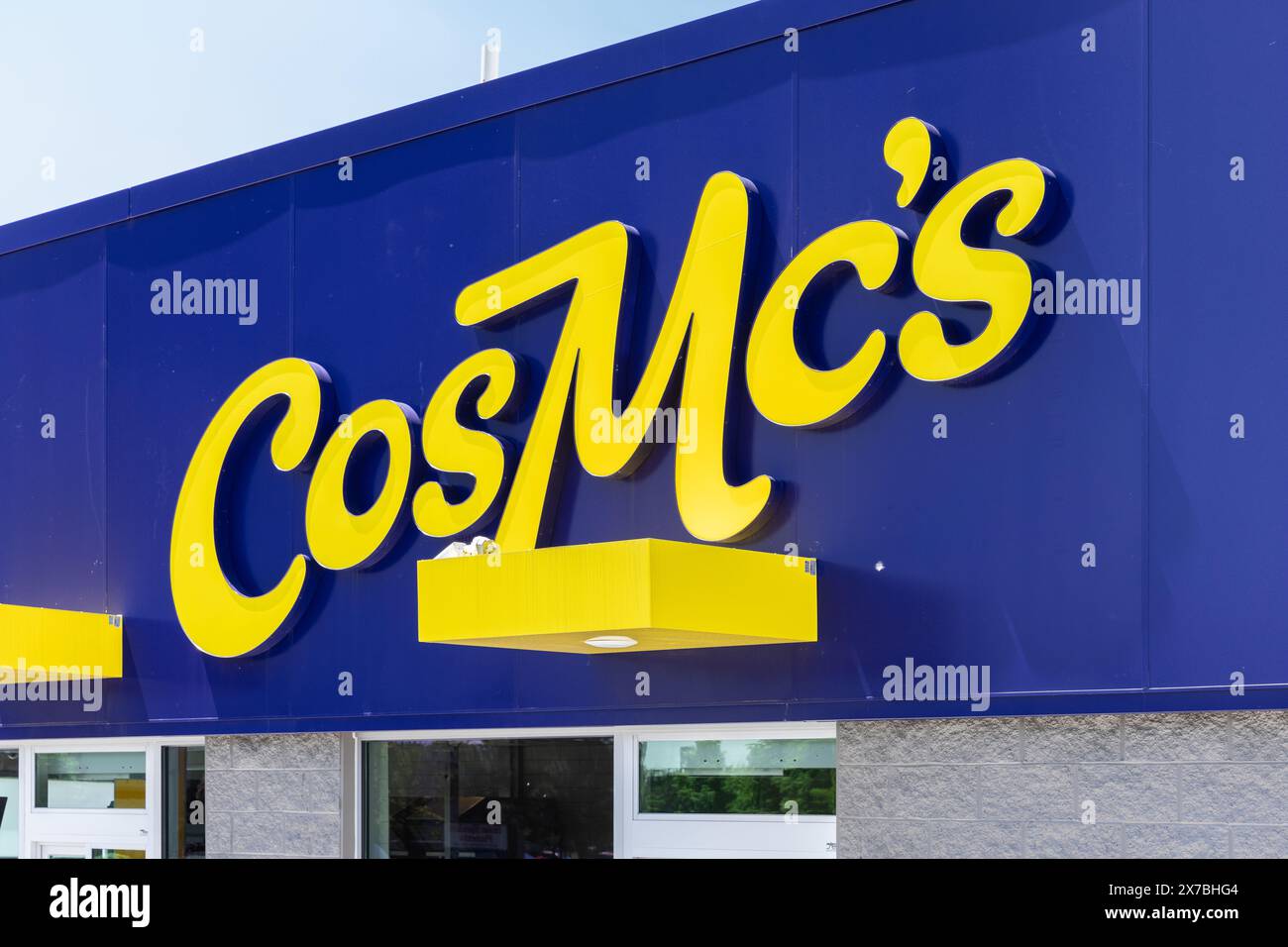 CosMc's ist ein neues, kleinformatiges Restaurant, das McDonald's gehört. Es ist ein Drive-Thru-Konzept und derzeit der einzige Laden in Illinois. Stockfoto