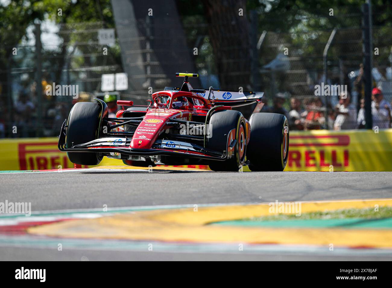 #55 Carlos Sainz (ESP, Scuderia Ferrari HP), F1 Grand Prix von Emilia-Romagna auf dem Autodromo Internazionale Enzo e Dino Ferrari am 18. Mai 2024 in Imola, Italien. (Foto: HOCH ZWEI) Stockfoto