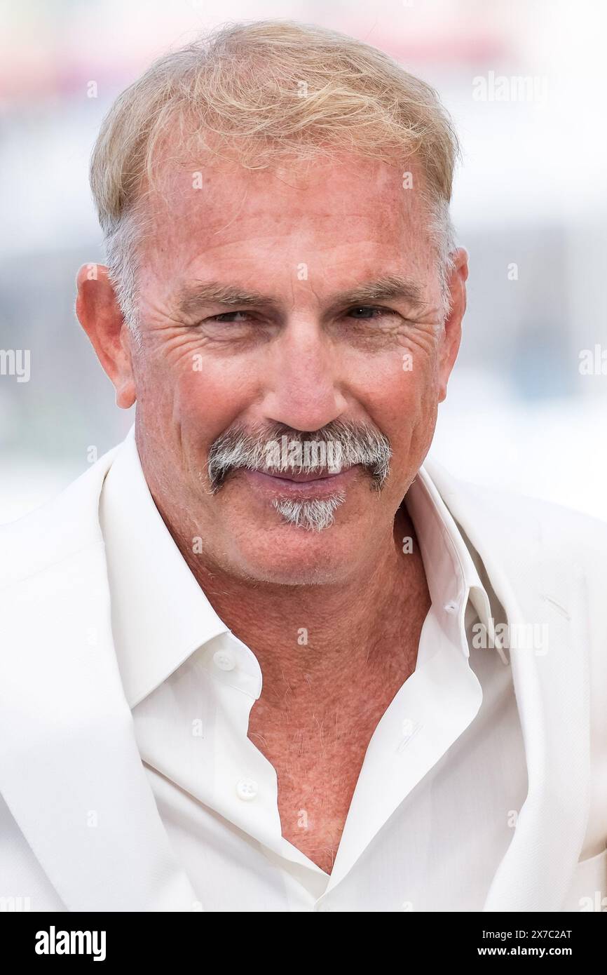 Cannes, Frankreich. Mai 2024. Kevin Costner posiert beim Photocall for Horizon - an America Saga während des 77. Festivals de Cannes. Foto von Julie Edwards./Alamy Live News Stockfoto