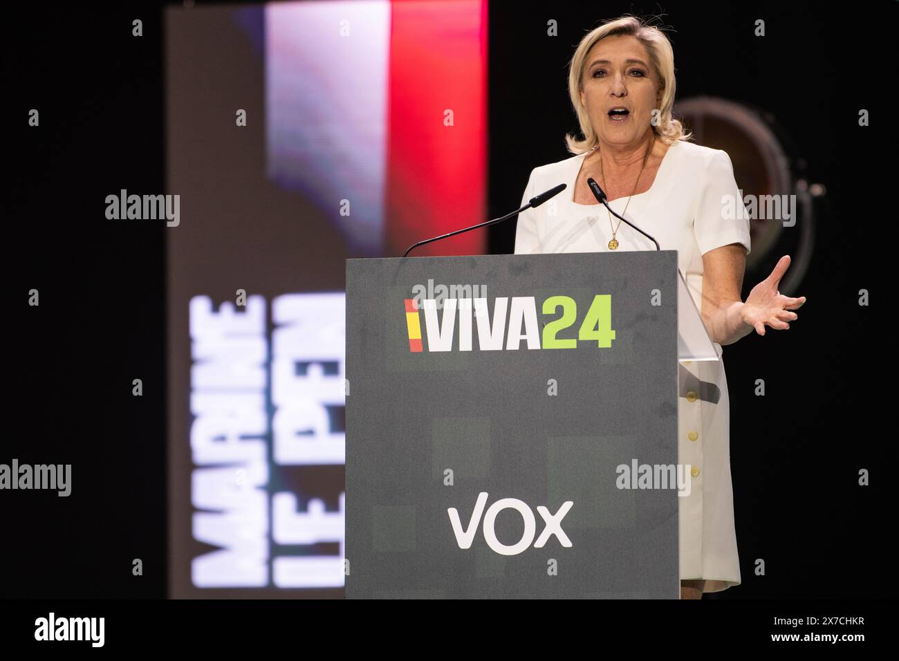 Madrid, Spanien. Mai 2024. Marine Le Pen, Präsident der nationalen Rallye-Gruppe in der französischen Nationalversammlung, sprach während der Konferenz "Europa Viva 24", die von der rechtsextremen Partei Vox im Palacio de Vistalegre organisiert wurde. Rechtsextreme Politiker aus verschiedenen Ländern haben an dem Konvent vor den Europawahlen teilgenommen. Quelle: Marcos del Mazo/Alamy Live News Stockfoto