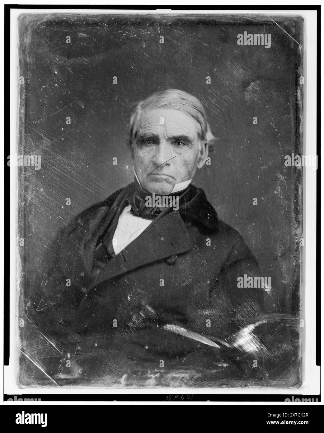 Nicht identifizierter Mann, Kopf-und-Schultern-Porträt, mit Blick auf die Vorderseite, alternative Identifikationen: Henry Dodge, US-Senator aus Wisconsin; John Jordan Crittendon., auf der Rückseite der Platte gekratzt: 10; Hr. John J. Crittenden. Geschrieben in Bleistift auf der Rückseite der Platte: Henry Dodge., Transfer; U.S. war College; 1920; (DLC/PP-1920:46153). ist Teil der Daguerreotype-Sammlung, produziert von Mathew Bradys Studio. Stockfoto